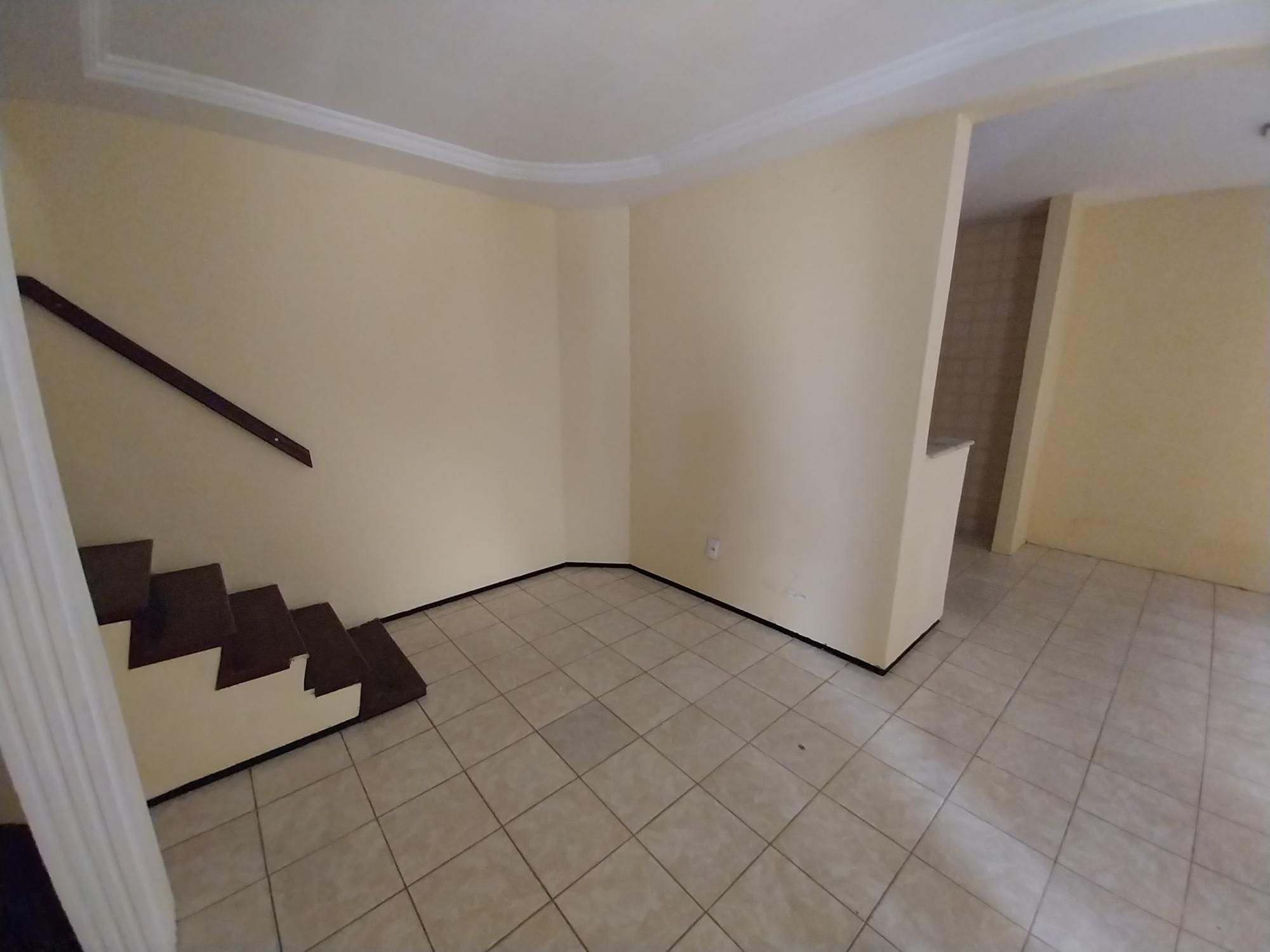 Casa Comercial à venda com 5 quartos, 241m² - Foto 11
