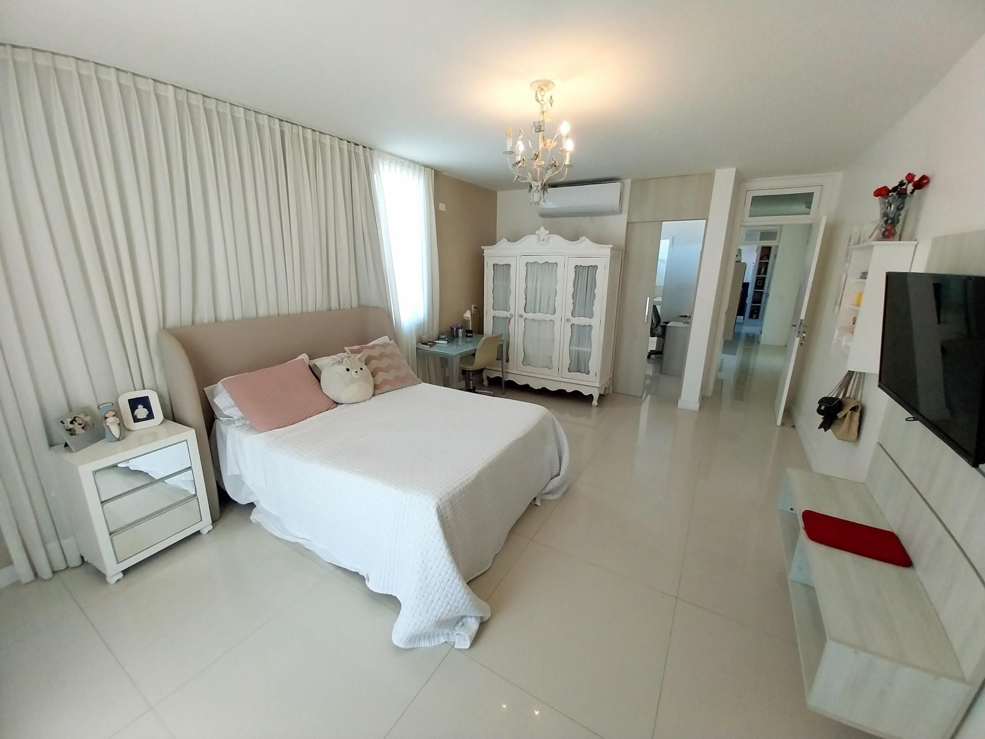 (CA2418) Excelente casa medindo 518m² localizada no Papicu