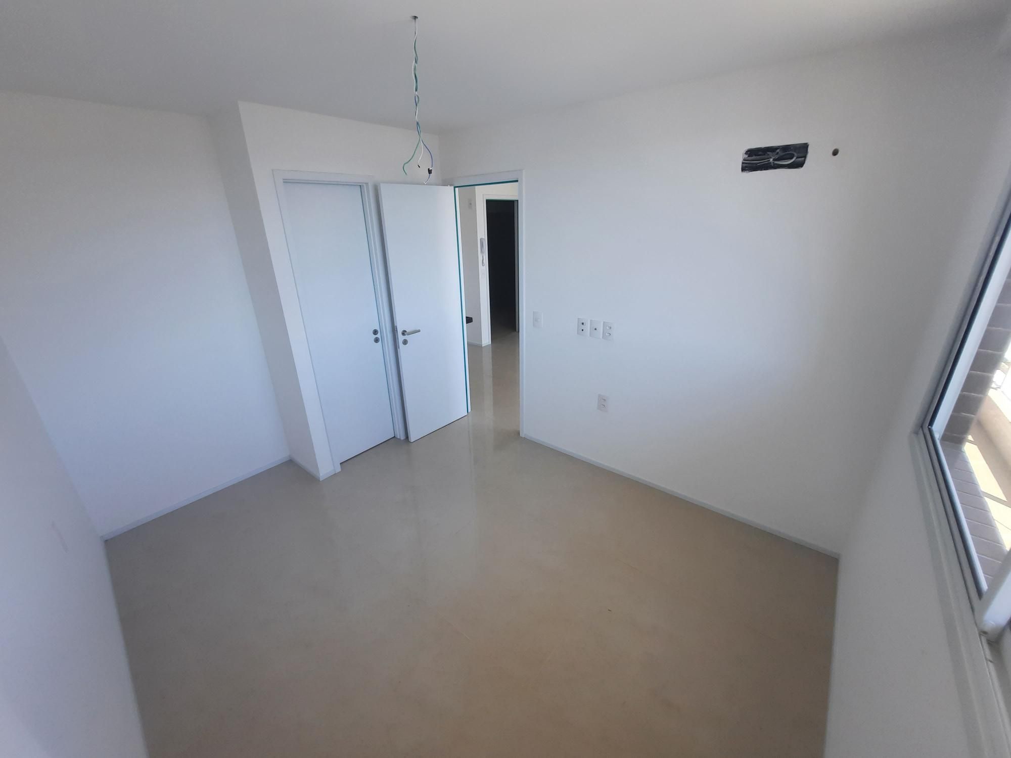 Apartamento à venda com 2 quartos, 75m² - Foto 7