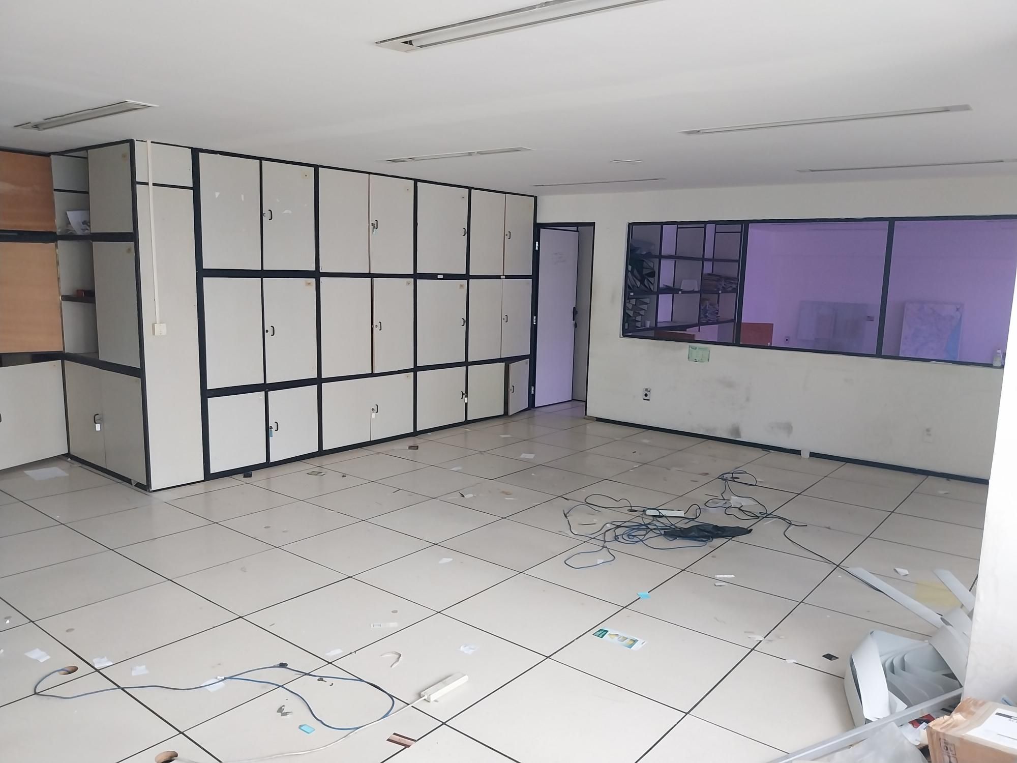 Prédio Inteiro à venda com 30 quartos, 1121m² - Foto 43