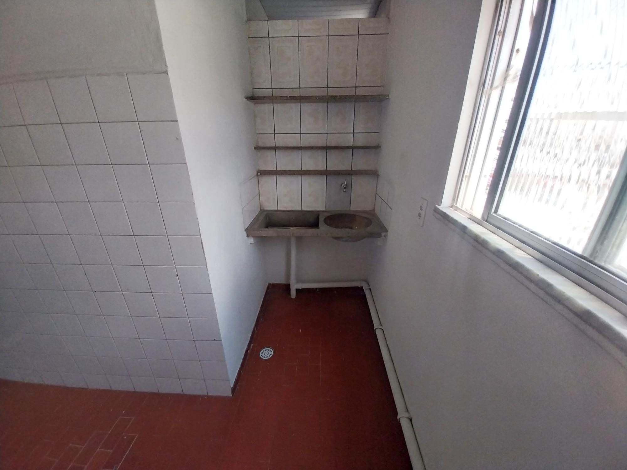 Apartamento à venda com 2 quartos, 68m² - Foto 24