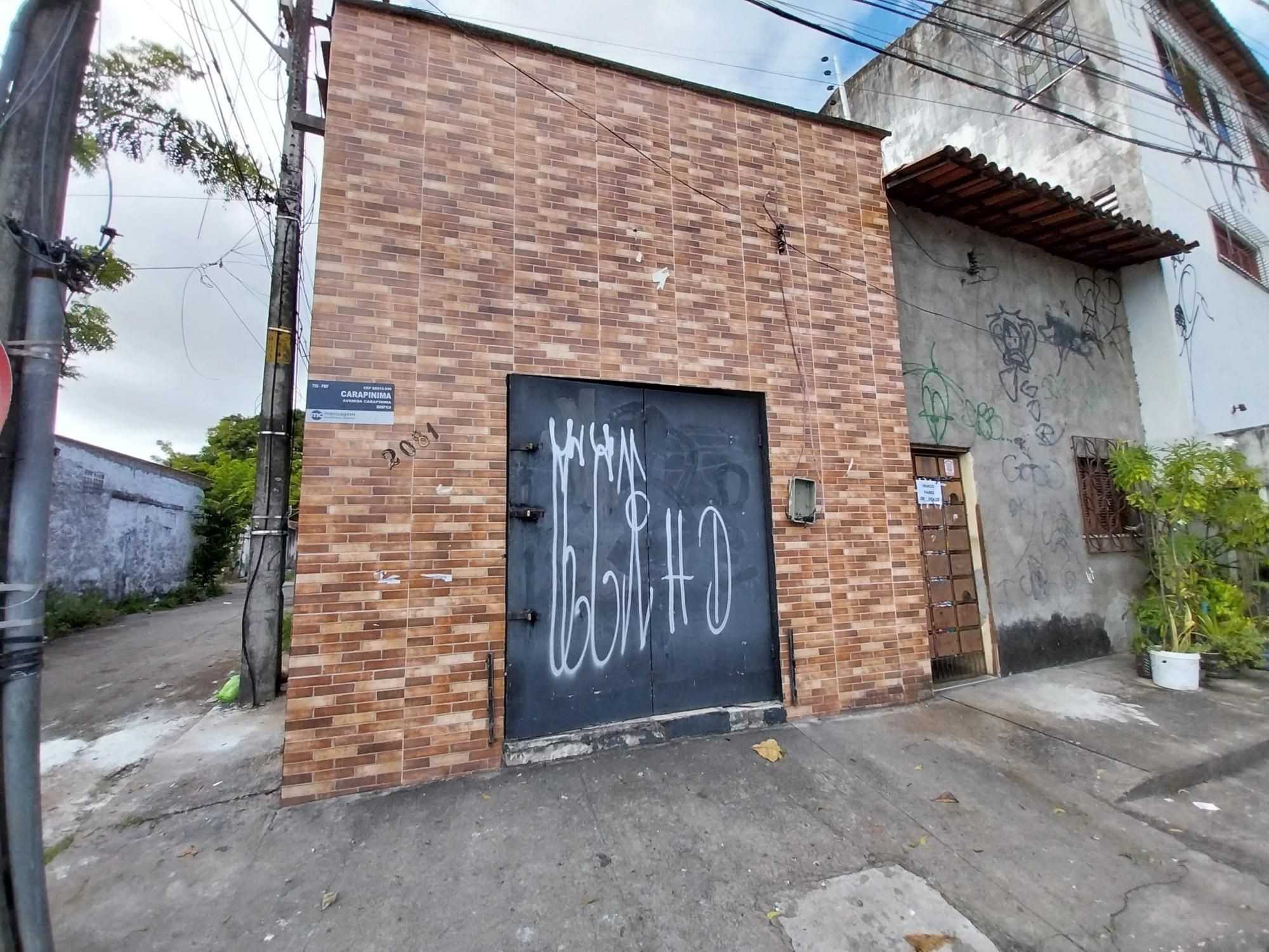 (LJ2303) Loja medindo 79m² localizada no Benfica