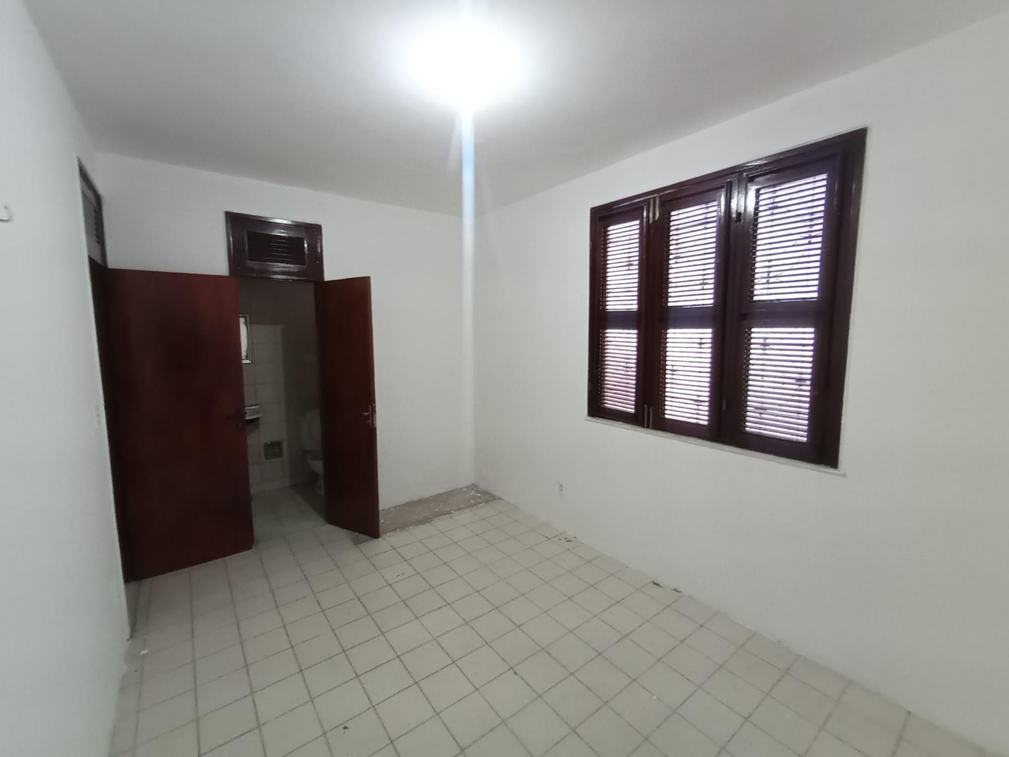 Casa, 4 quartos, 249 m² - Foto 24