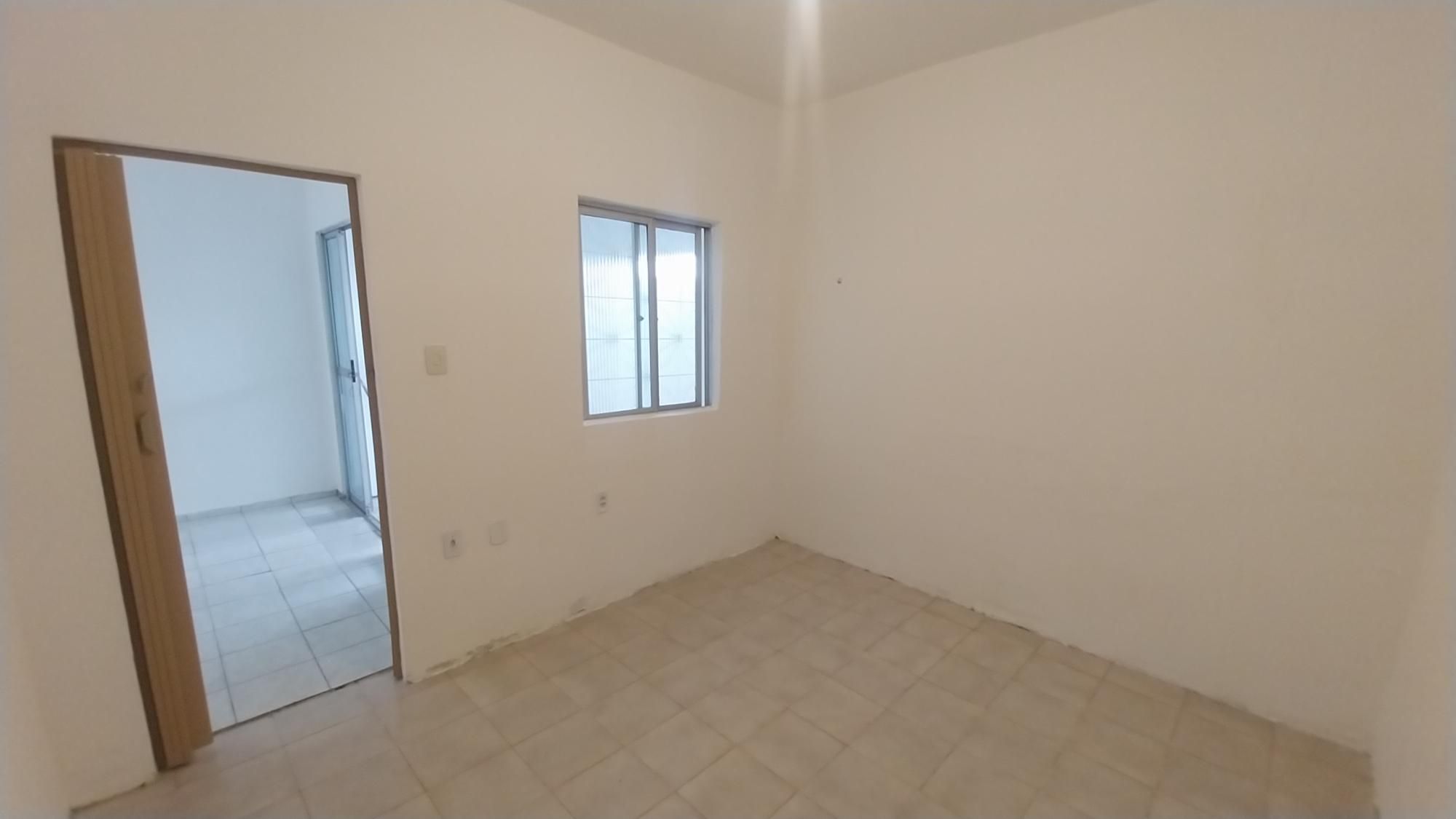 Casa para alugar com 2 quartos, 84m² - Foto 6