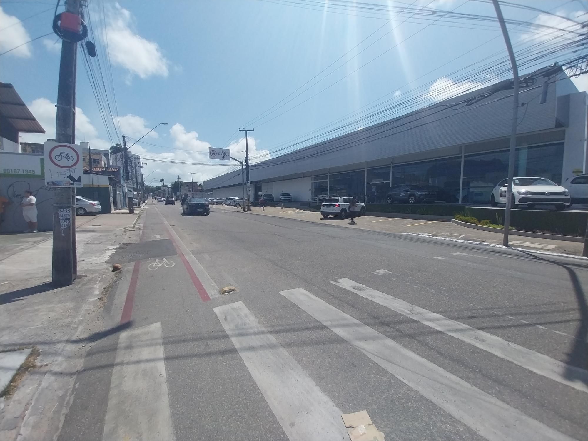 Loja-Salão para alugar com 2 quartos, 163m² - Foto 5