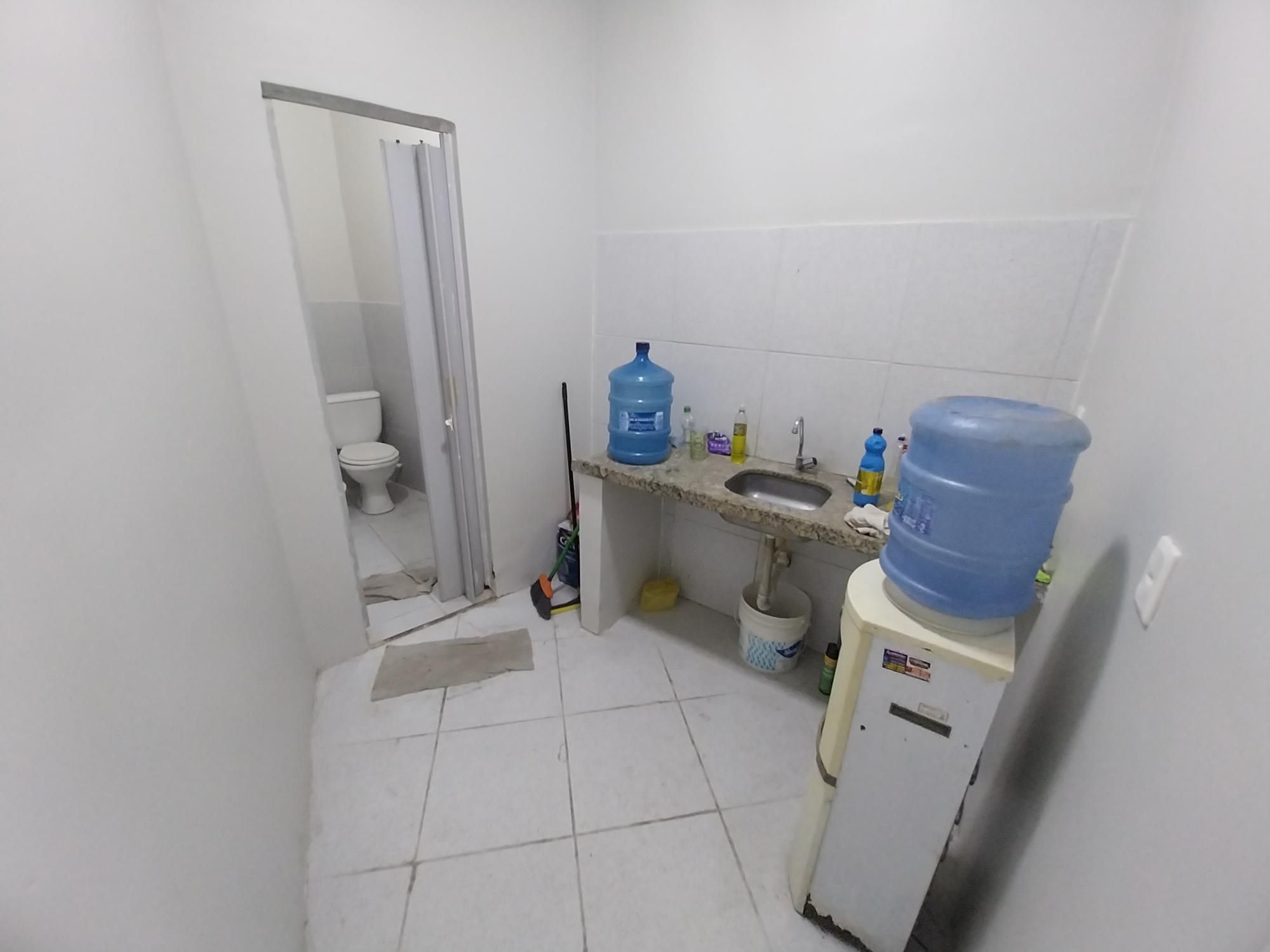 Loja-Salão para alugar com 2 quartos, 163m² - Foto 13