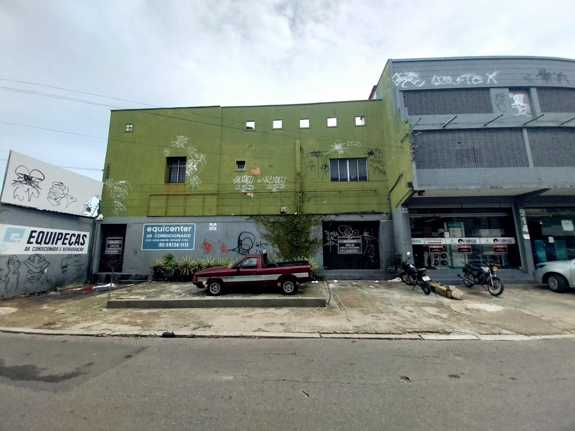 Prédio Inteiro, 808 m² - Foto 1