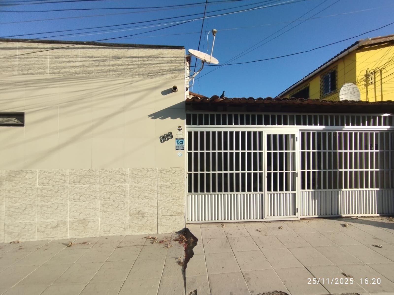 Casa, 4 quartos, 195 m² - Foto 2