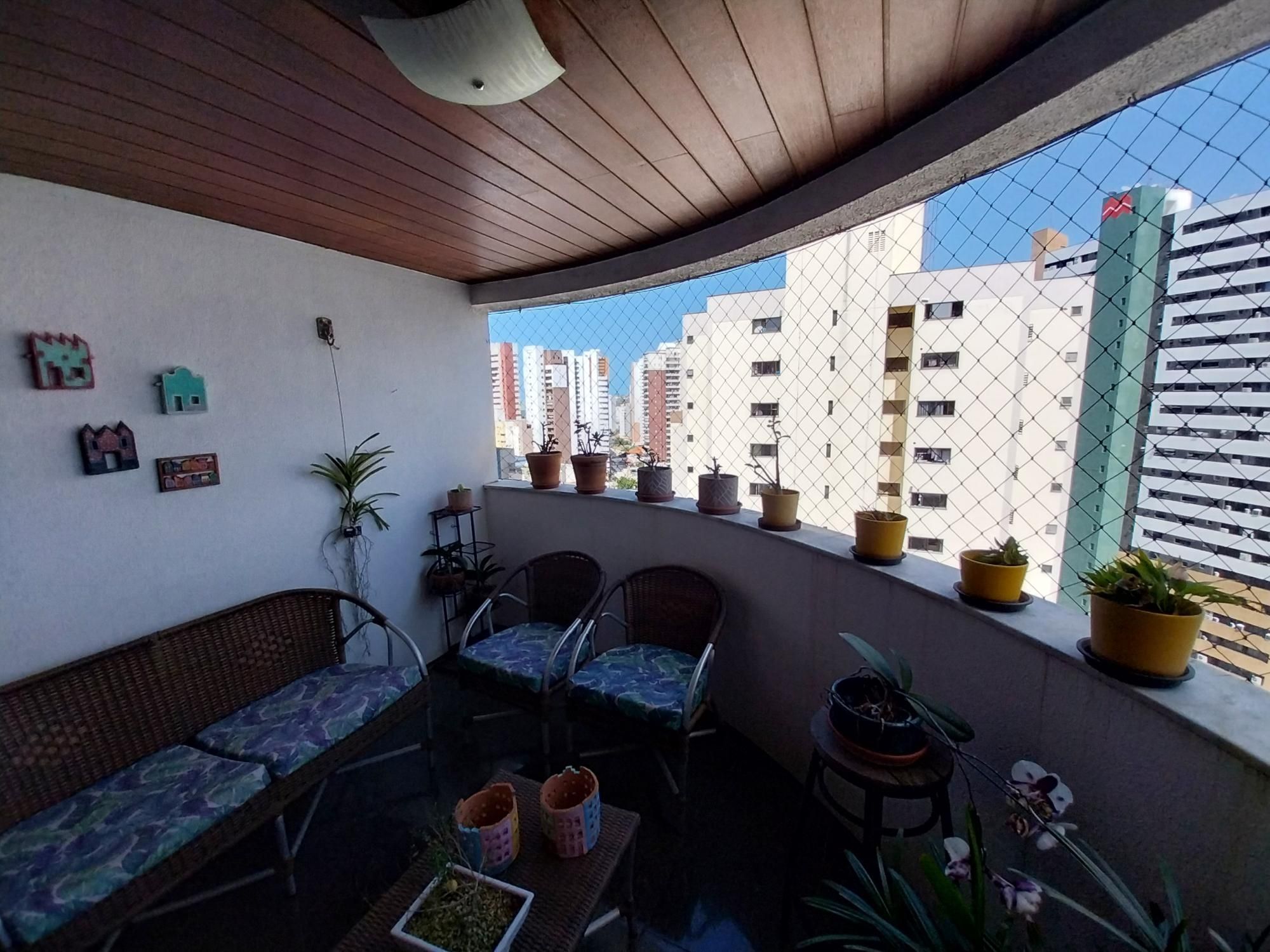 Apartamento à venda com 4 quartos, 140m² - Foto 20