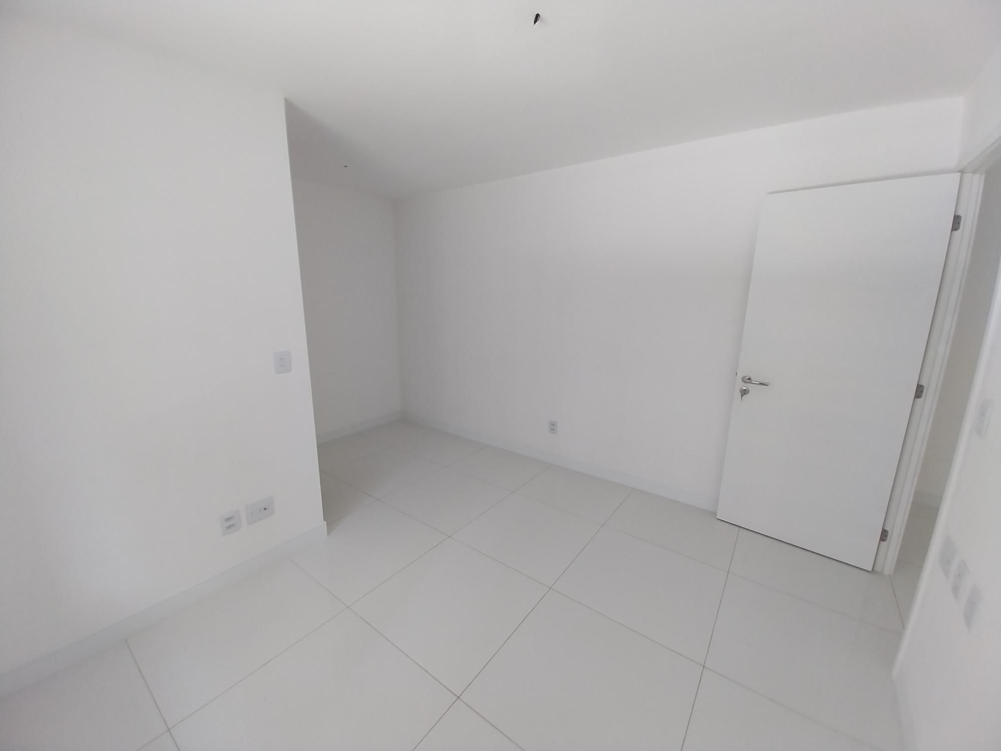 Apartamento à venda com 5 quartos, 271m² - Foto 21