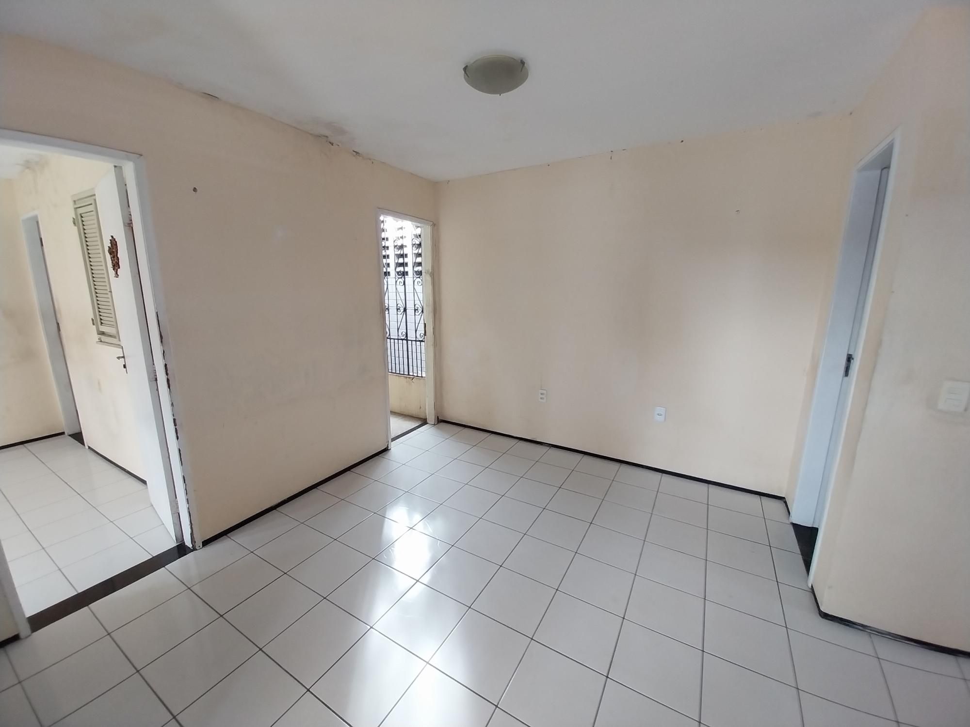 Casa Comercial à venda com 5 quartos, 241m² - Foto 35