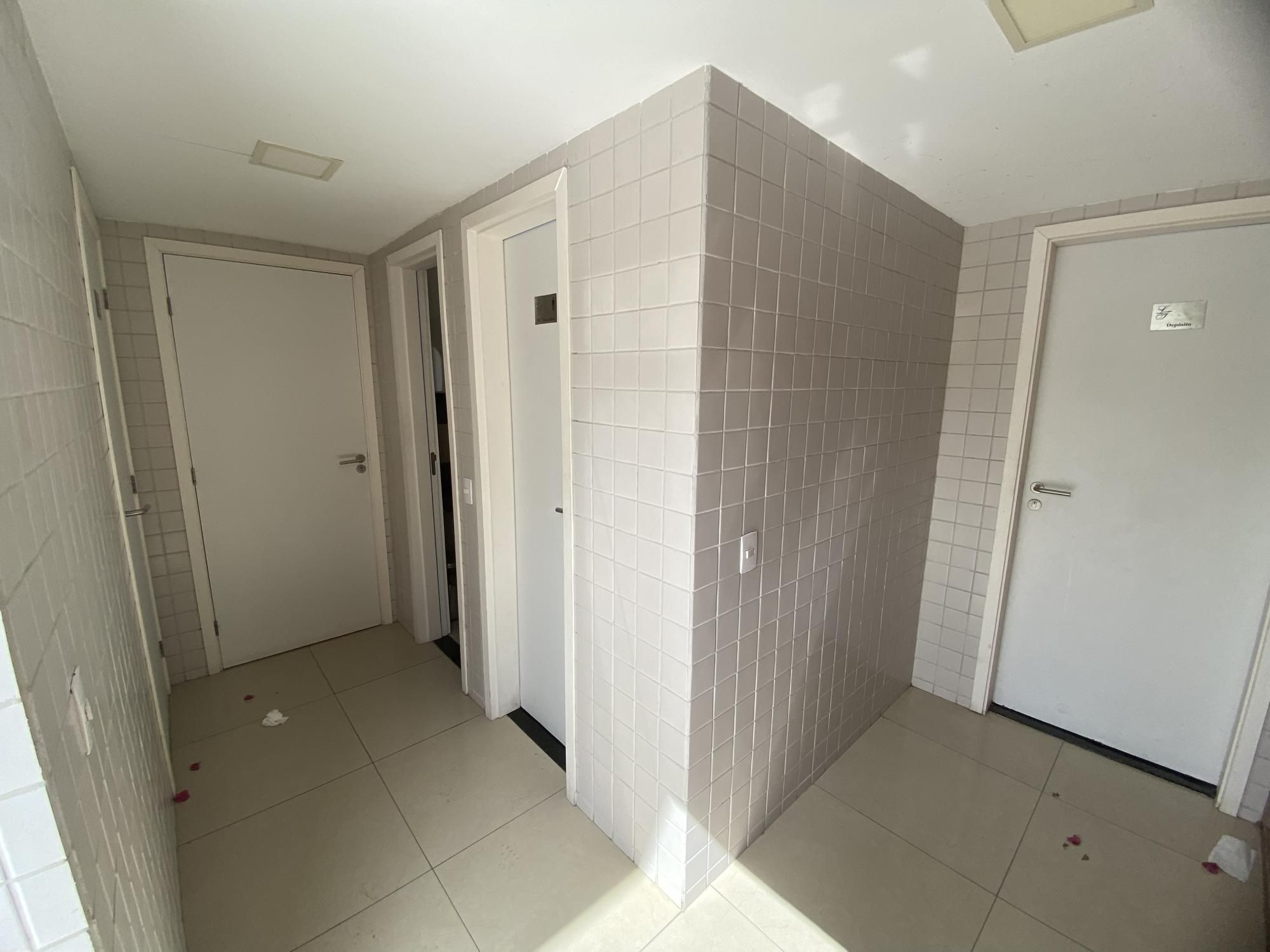 Apartamento à venda com 3 quartos, 123m² - Foto 33