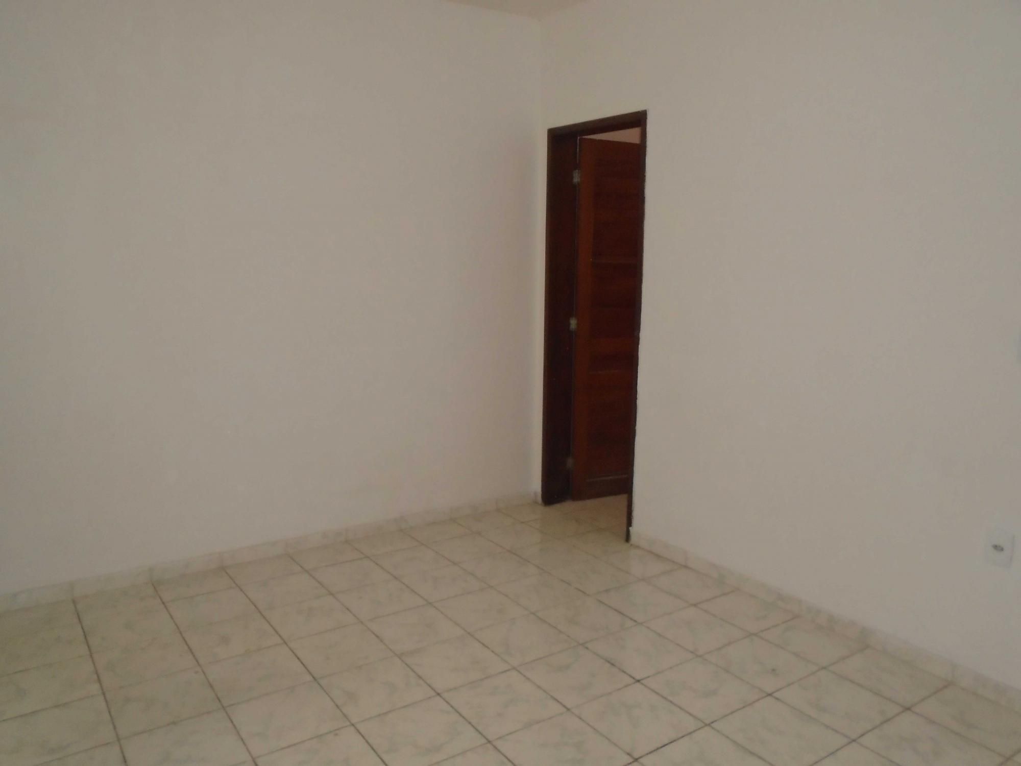 Casa à venda com 2 quartos, 109m² - Foto 11