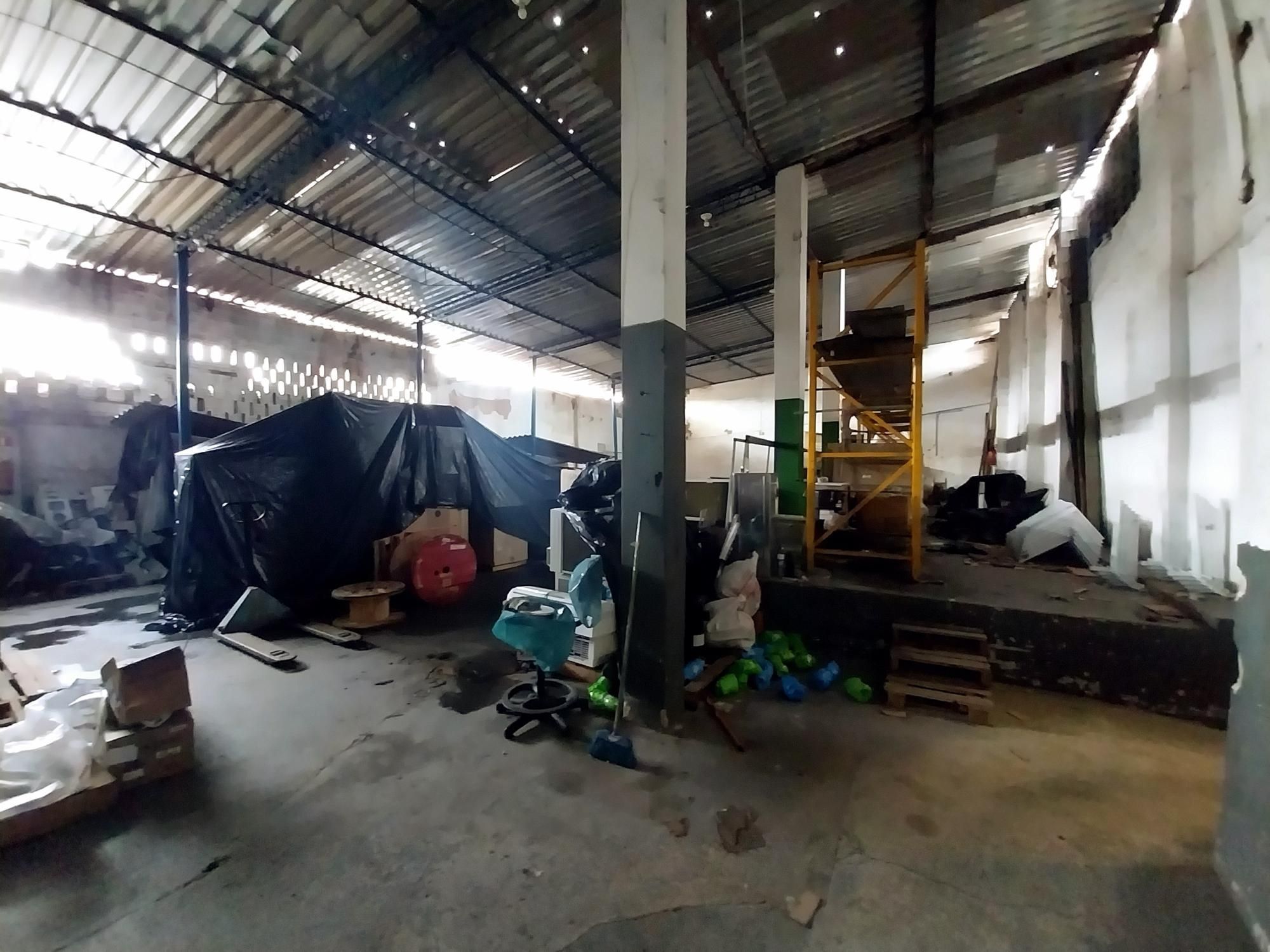 Prédio Inteiro, 808 m² - Foto 17