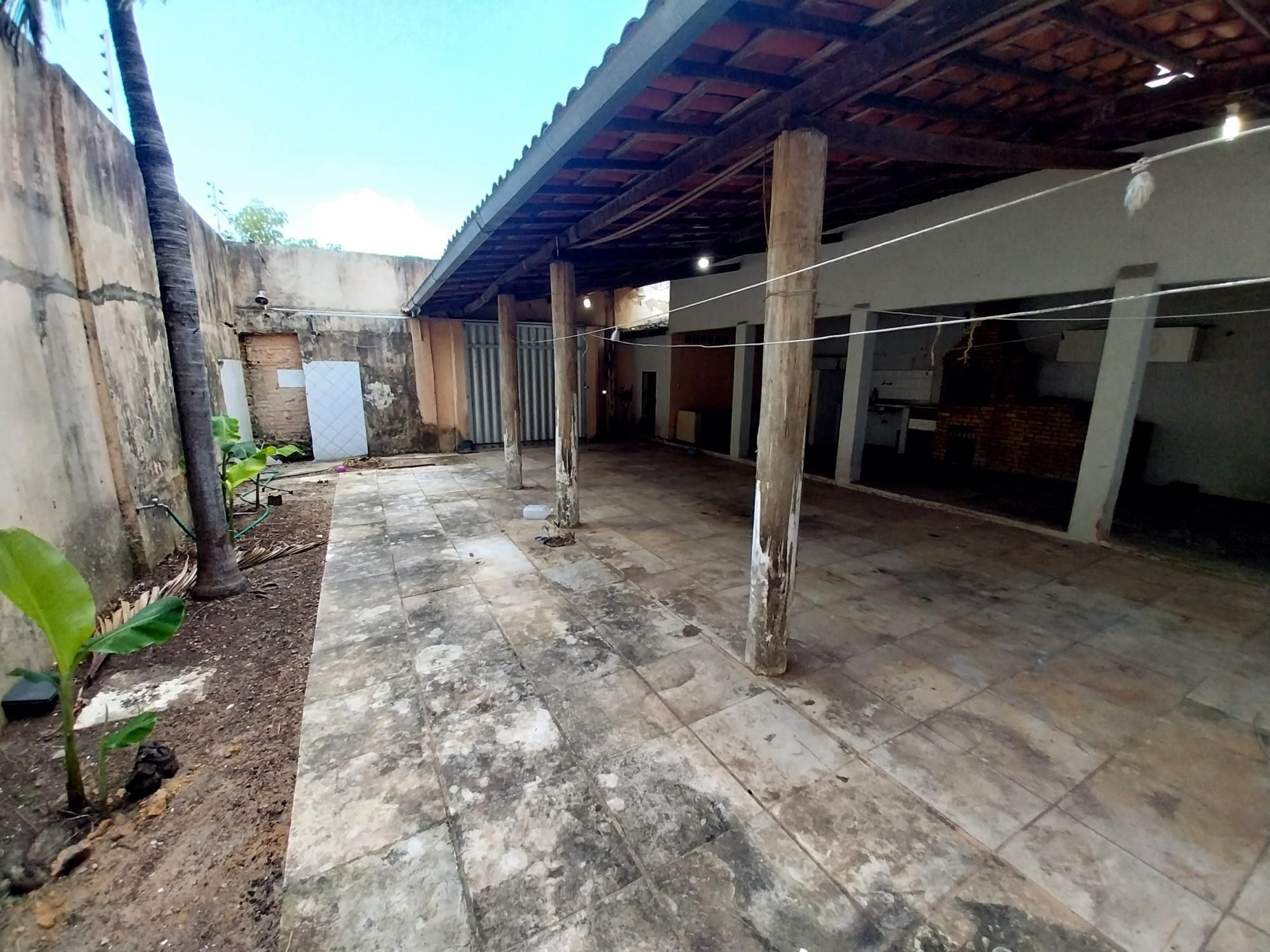 Casa, 4 quartos, 275 m² - Foto 46