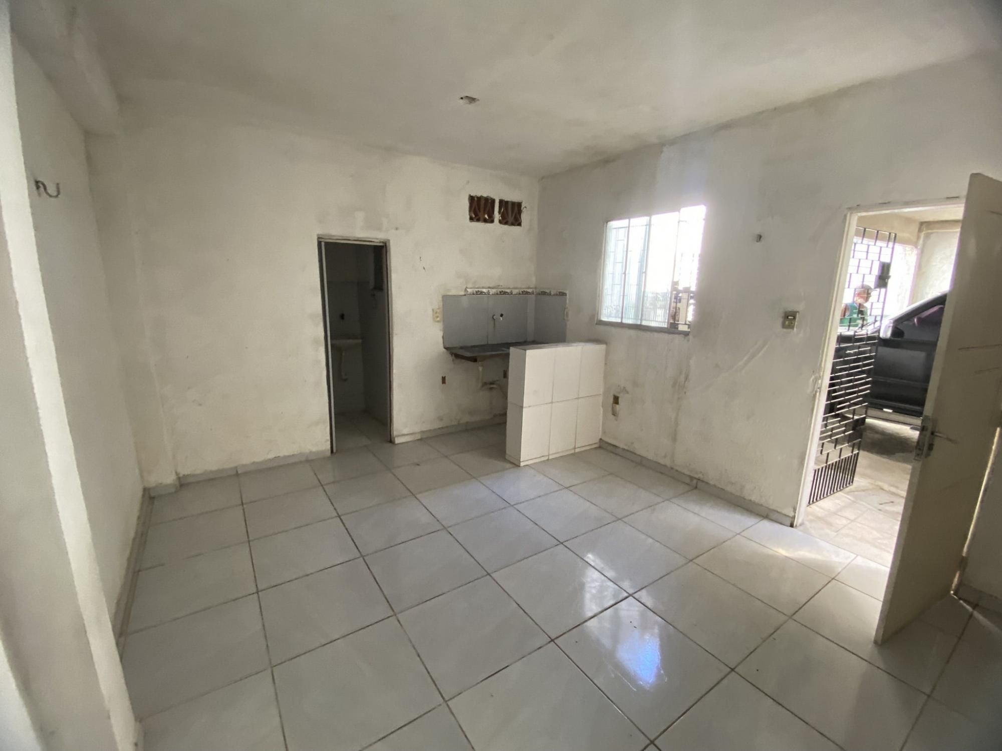 Casa Comercial à venda com 13 quartos, 450m² - Foto 13