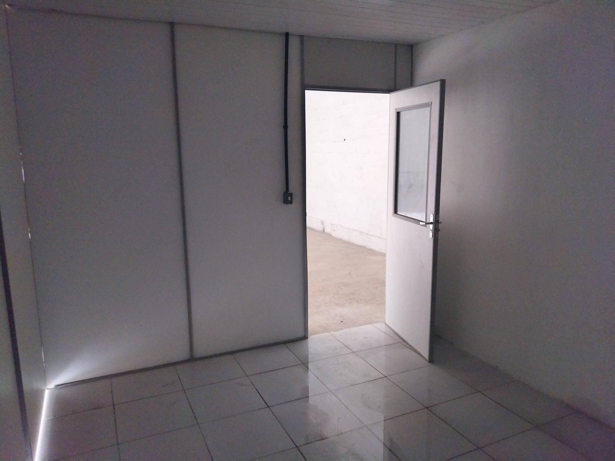 Depósito-Galpão-Armazém para alugar, 143m² - Foto 18