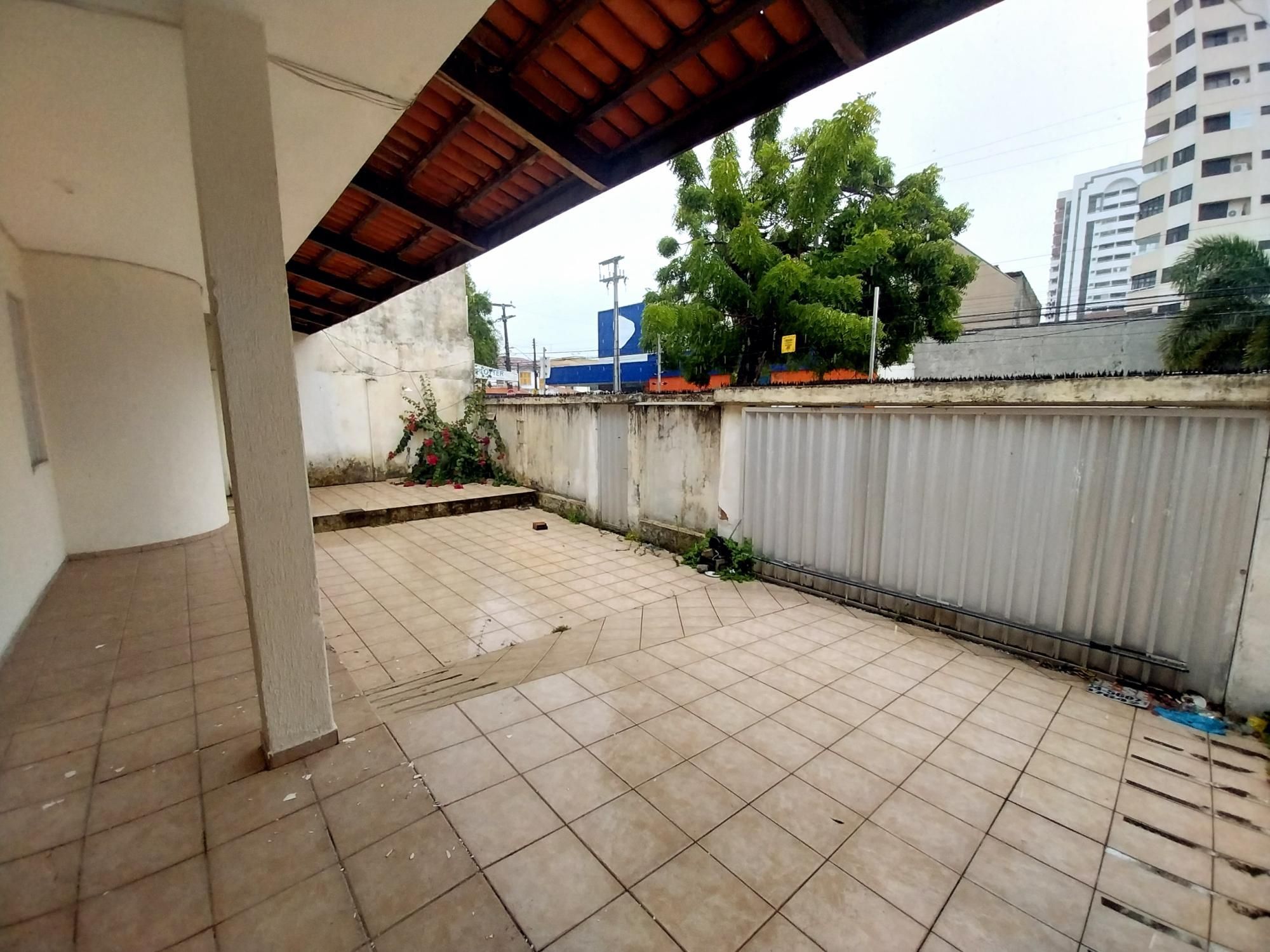 Casa, 9 quartos, 472 m² - Foto 4