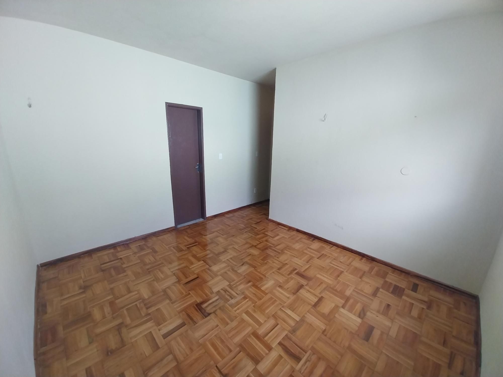 Casa para alugar com 4 quartos, 366m² - Foto 37