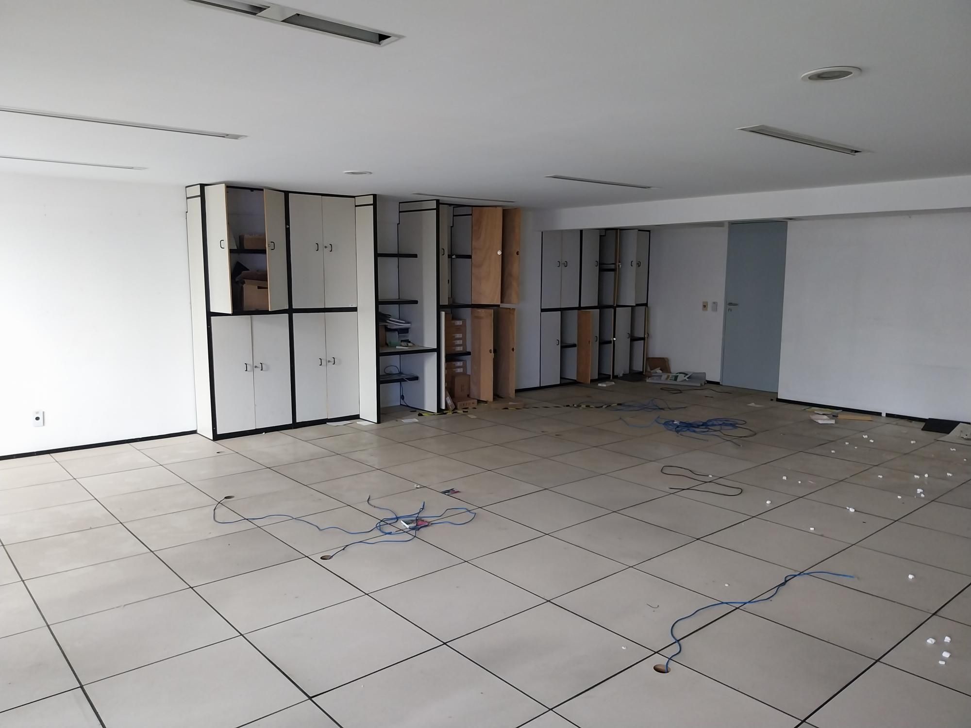 Prédio Inteiro à venda com 30 quartos, 1121m² - Foto 66