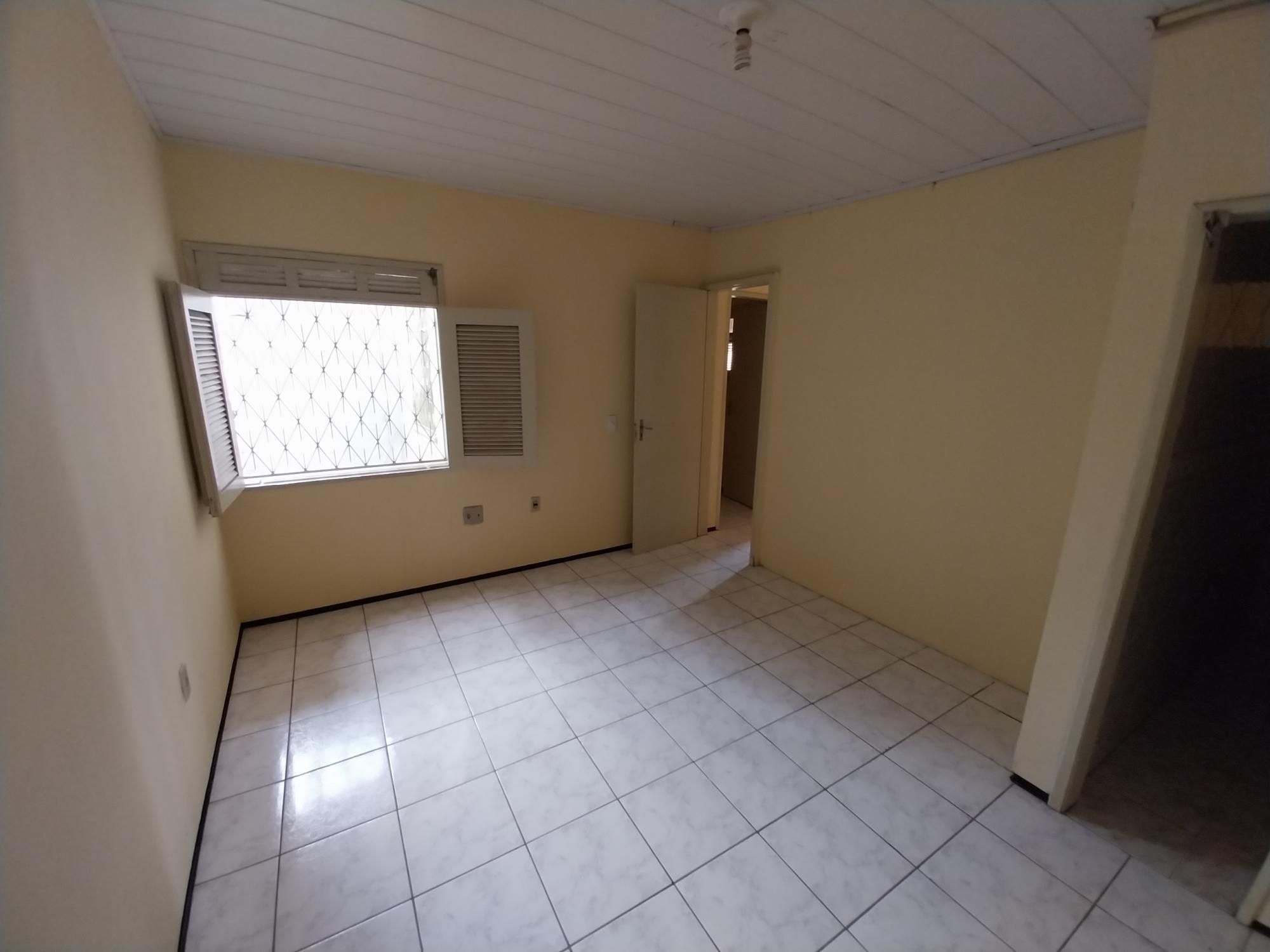 Casa Comercial à venda com 5 quartos, 241m² - Foto 25