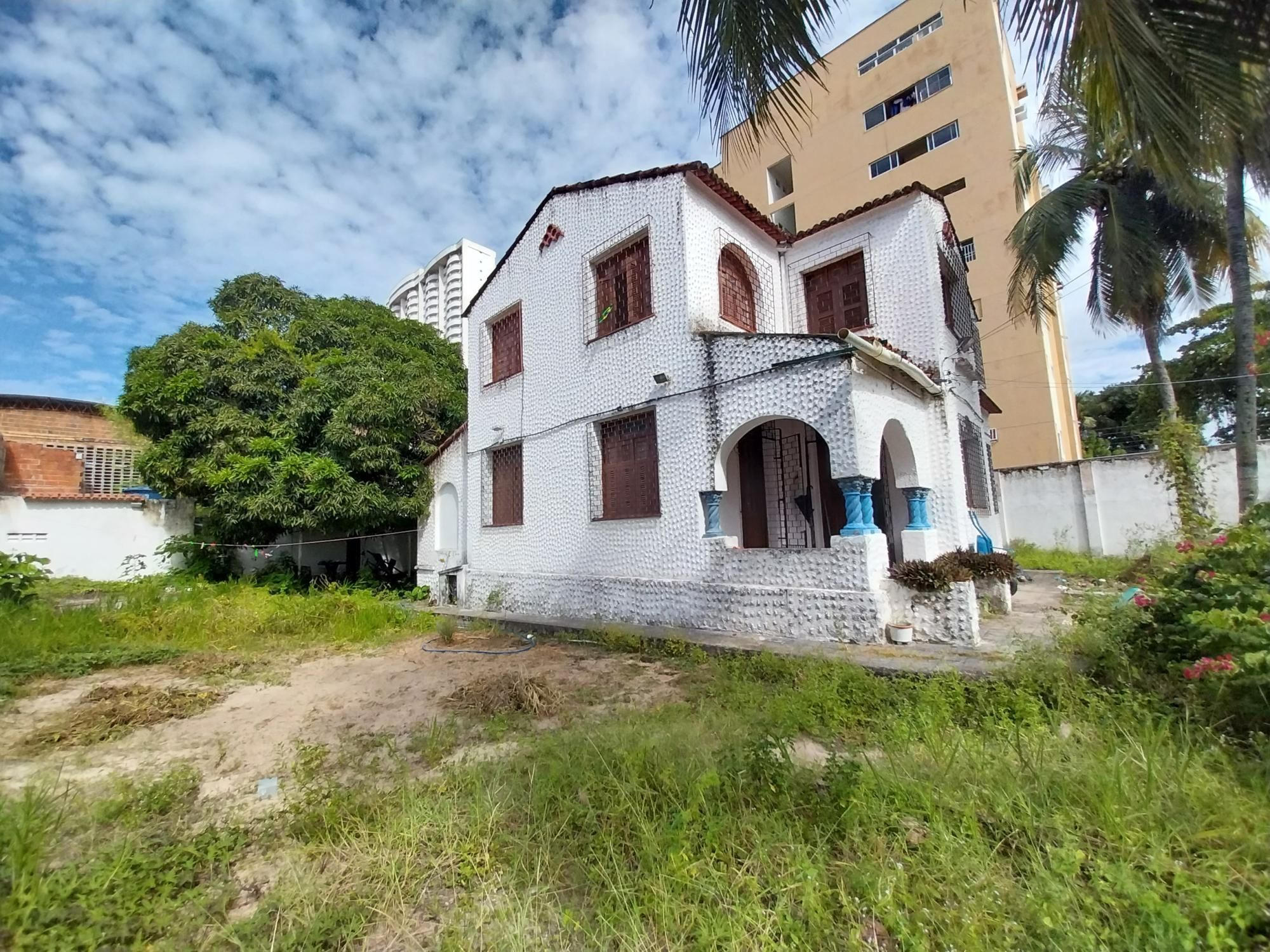 Casa à venda com 7 quartos, 256m² - Foto 9