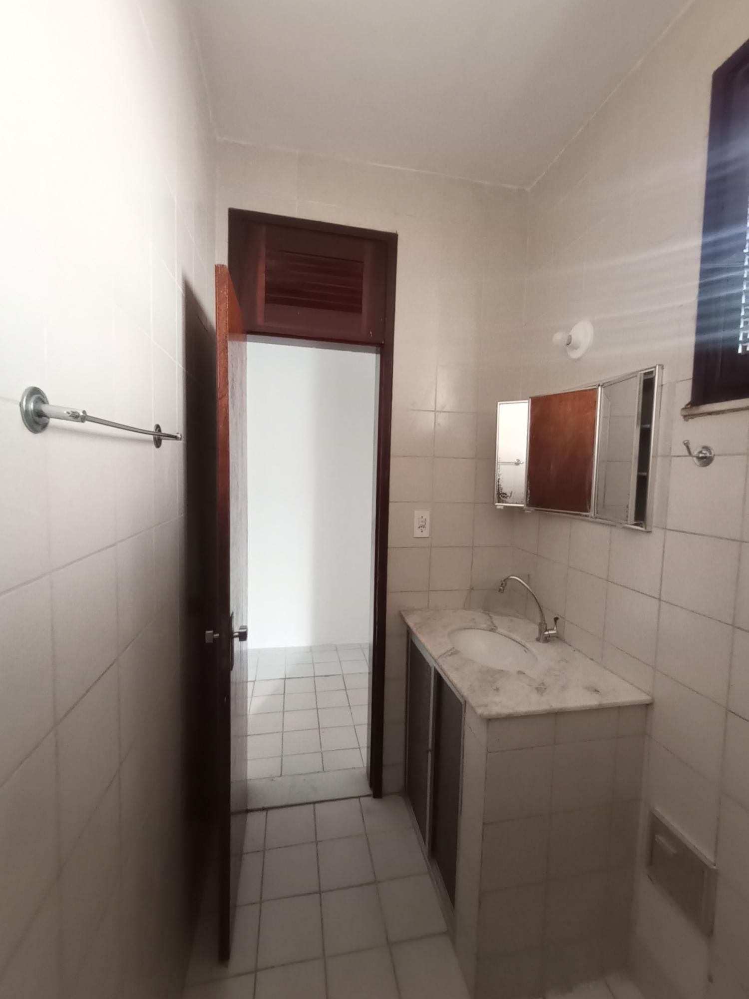 Casa, 4 quartos, 249 m² - Foto 33