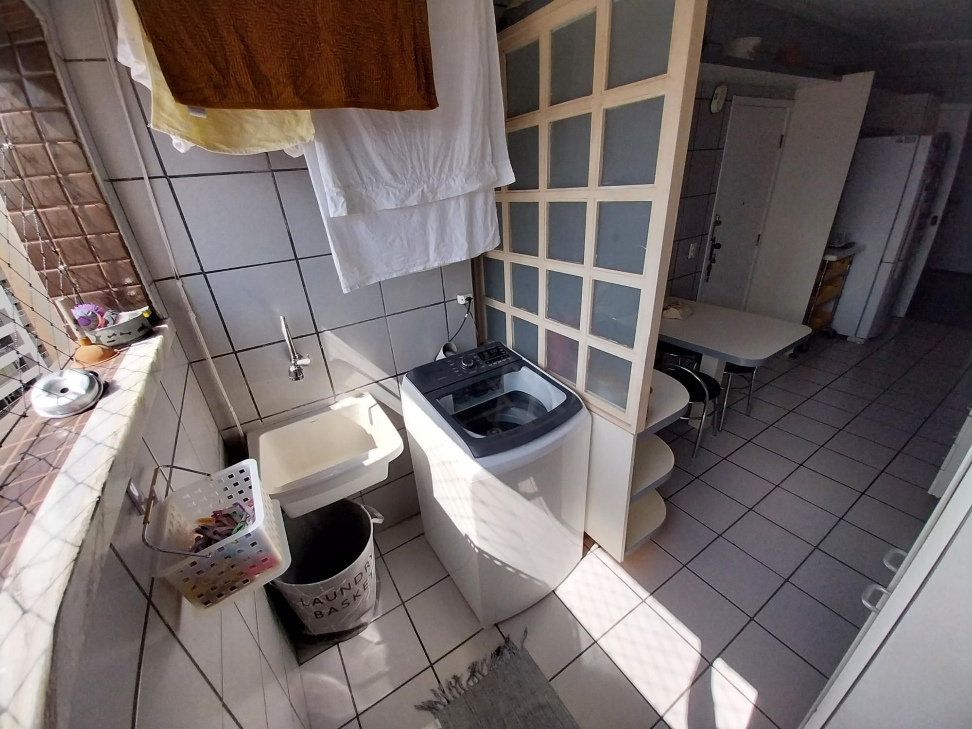 Apartamento à venda com 4 quartos, 140m² - Foto 28