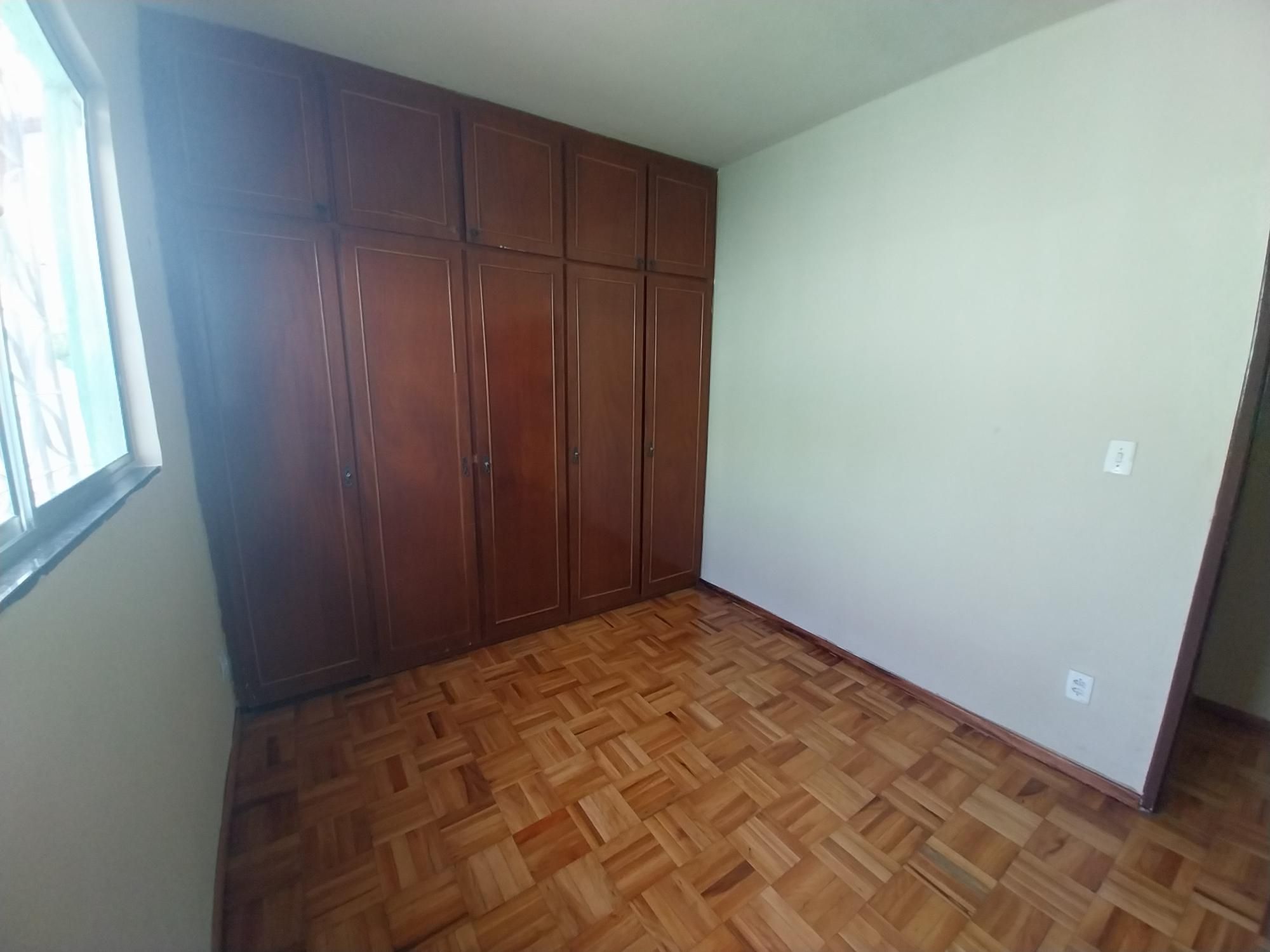 Casa para alugar com 4 quartos, 366m² - Foto 30