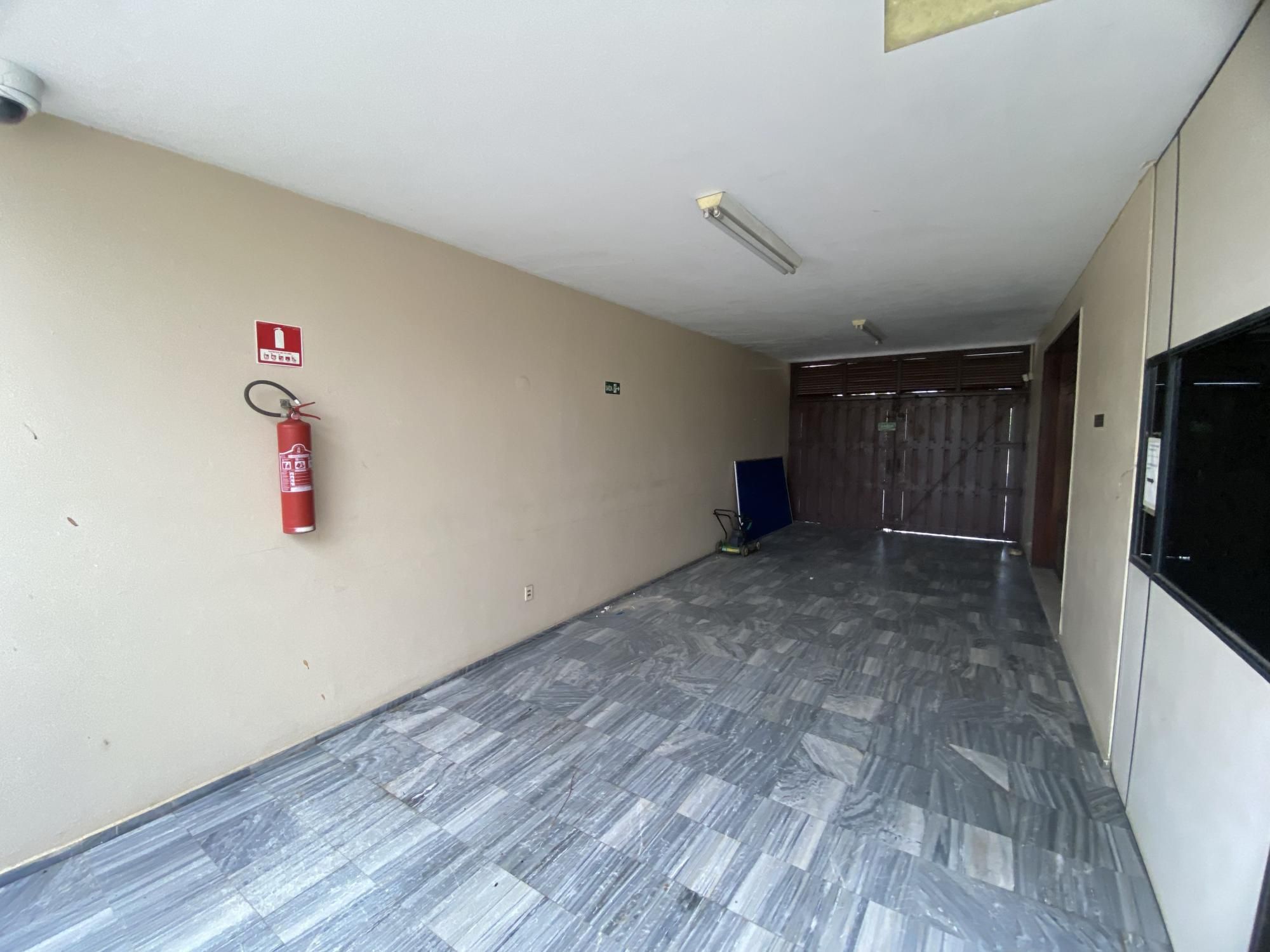 Loja-Salão para alugar com 11 quartos, 390m² - Foto 44