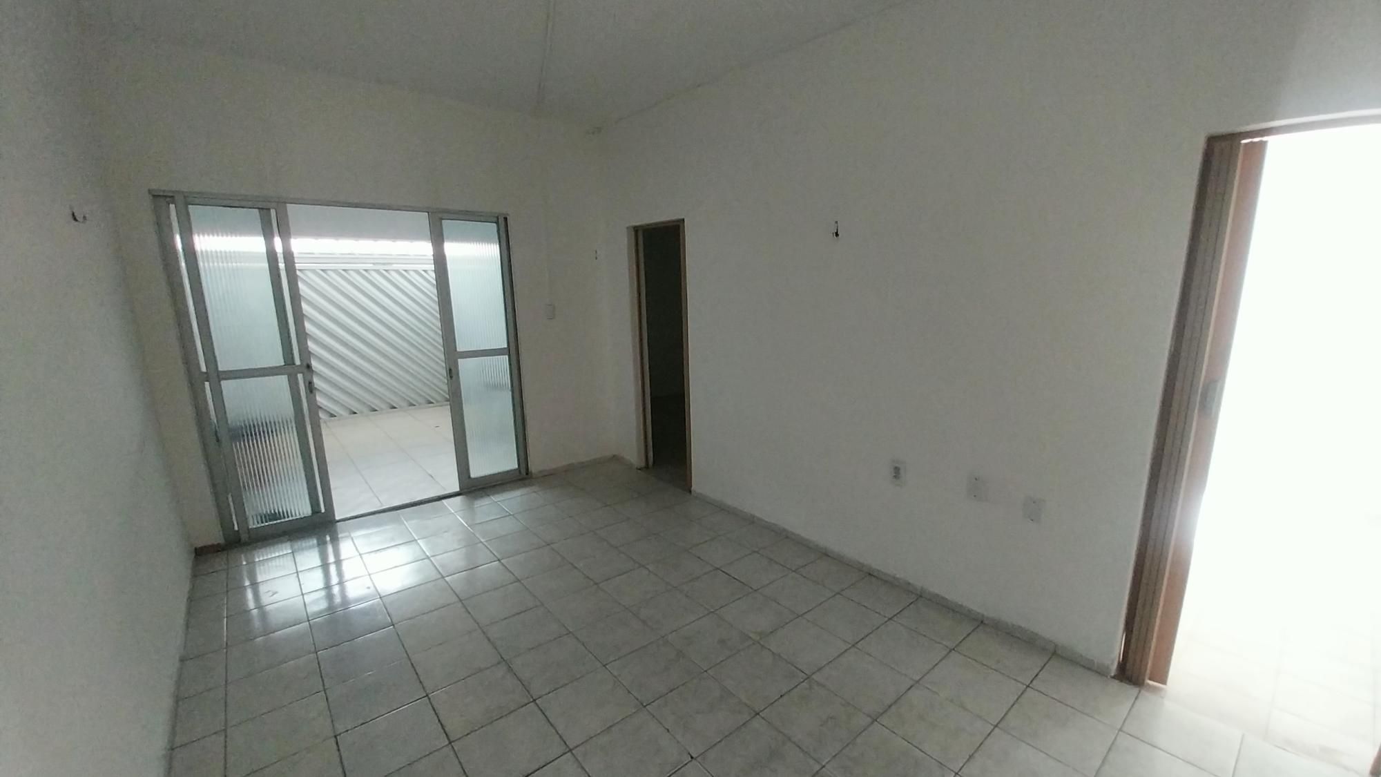 Casa para alugar com 2 quartos, 84m² - Foto 5