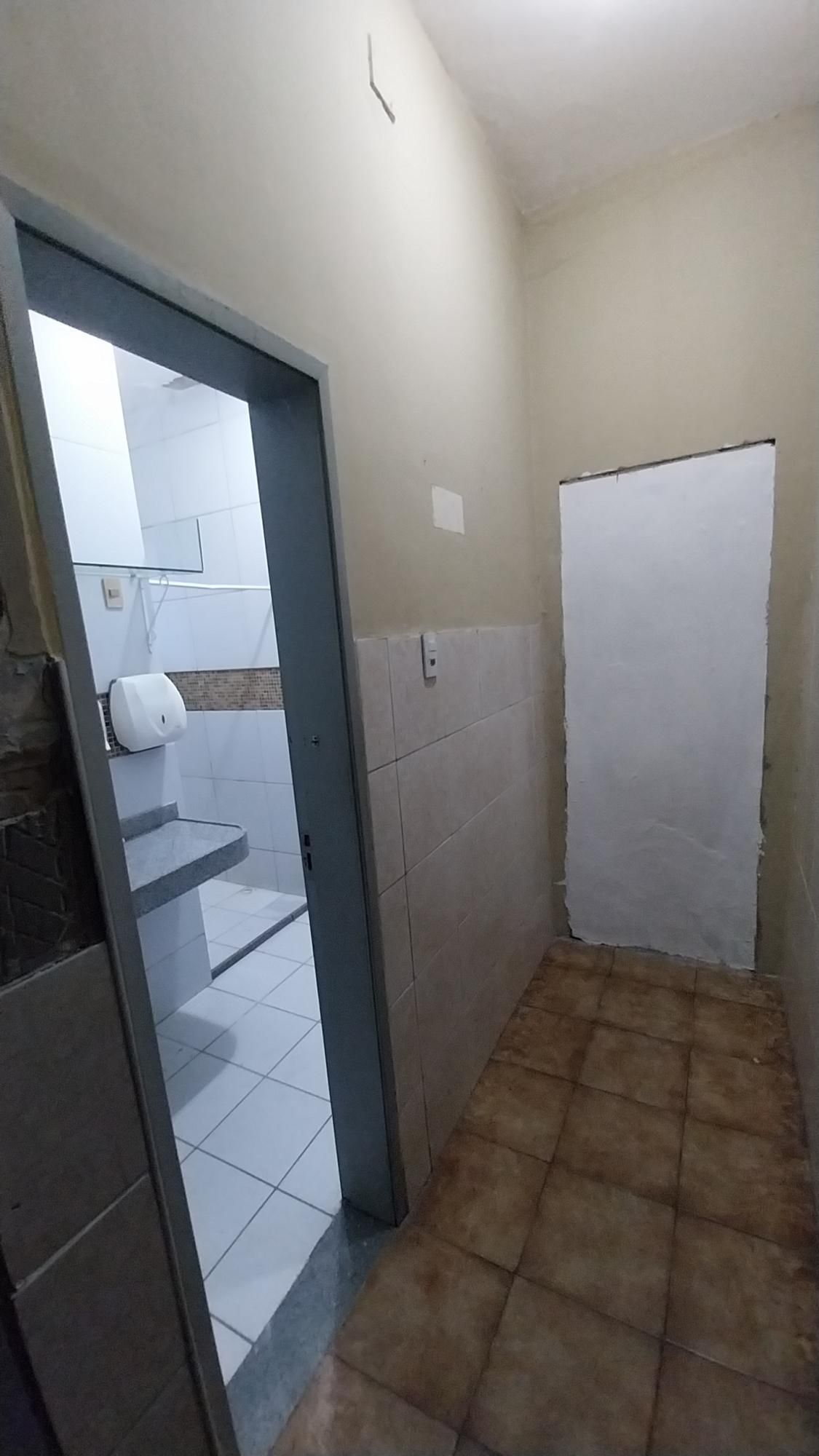 Prédio Inteiro para alugar com 8 quartos, 690m² - Foto 27