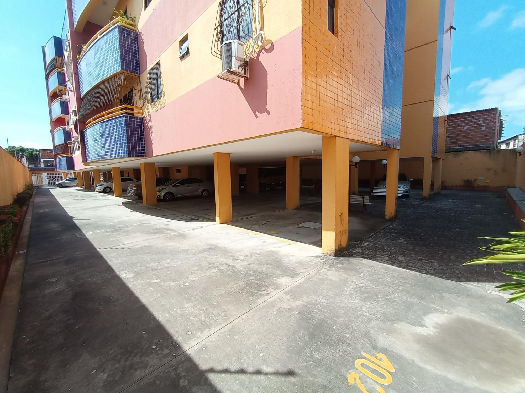 Apartamento para alugar com 3 quartos, 92m² - Foto 8