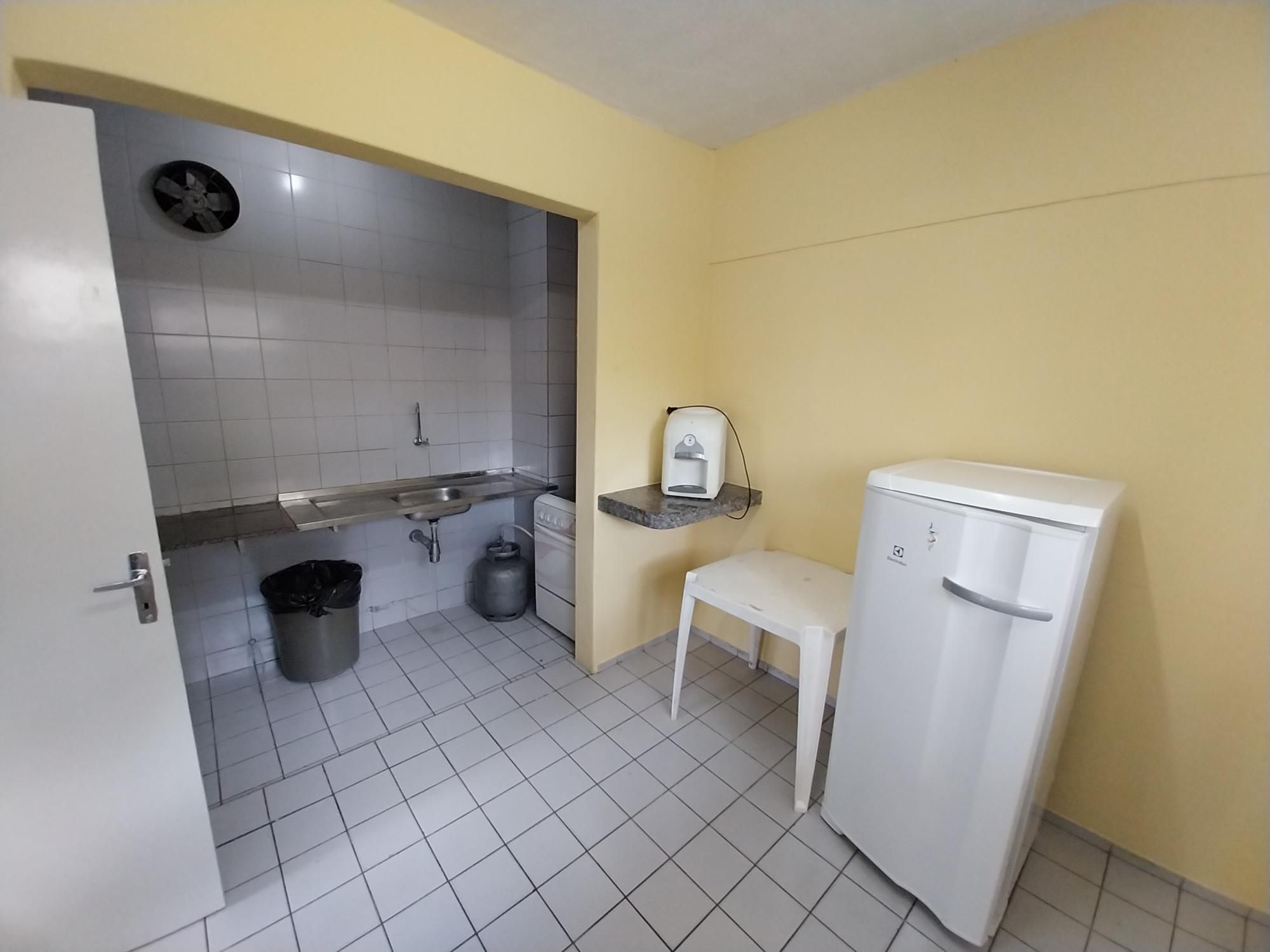Apartamento à venda com 3 quartos, 107m² - Foto 18