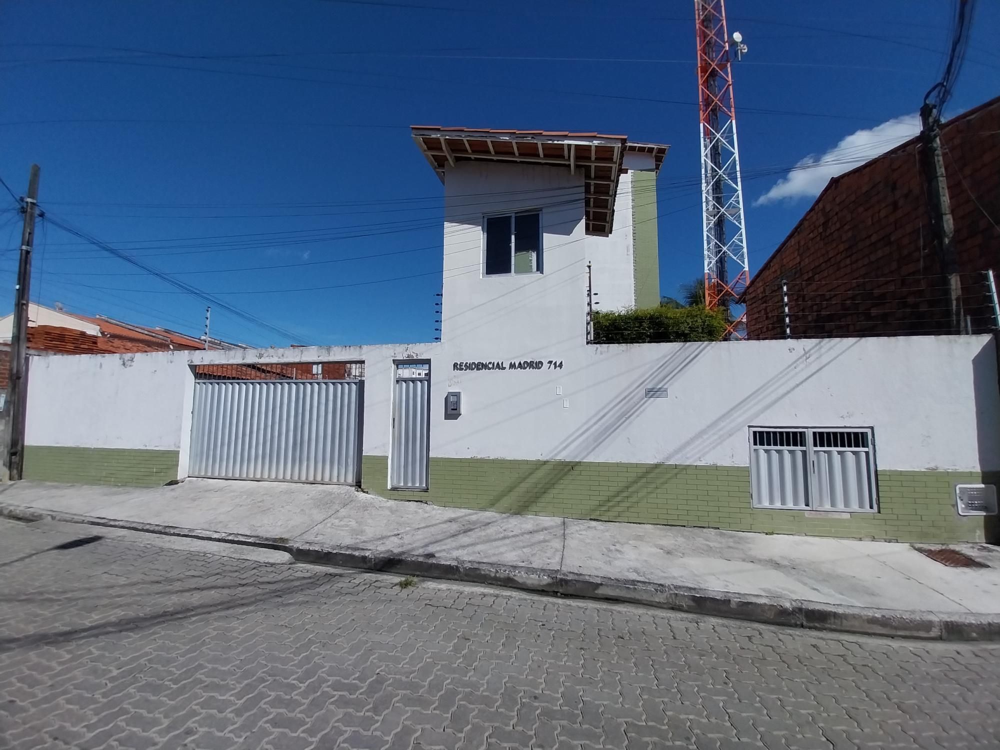 (AP2307) Um excelente apartamento medindo 44m² localizado na Lagoa Redonda