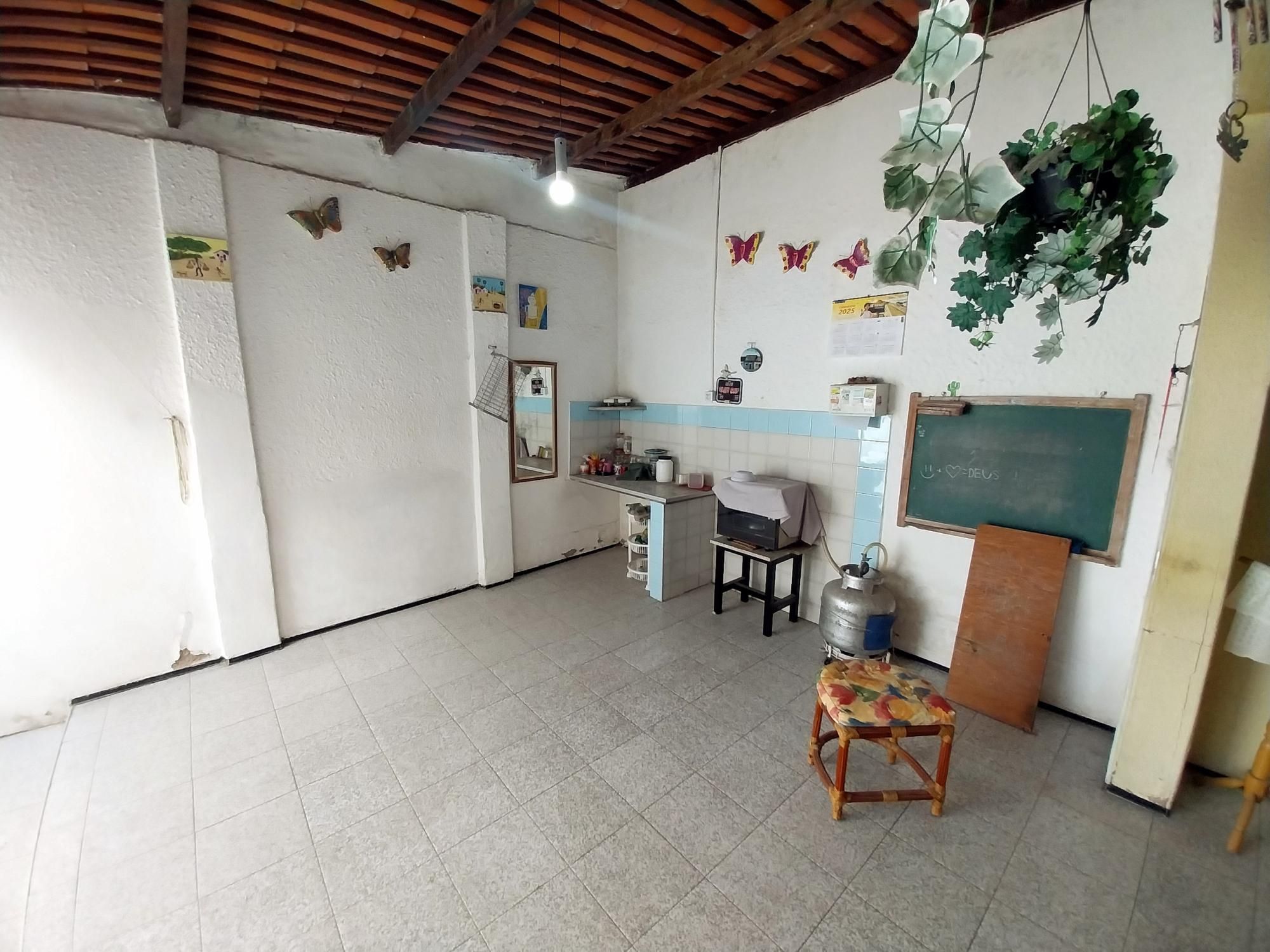 Casa, 6 quartos, 256 m² - Foto 36