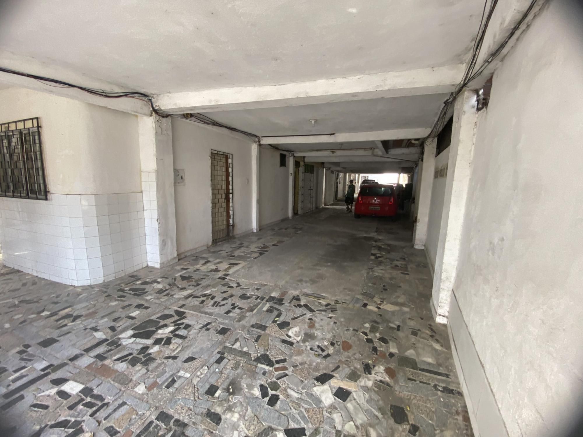 Casa Comercial à venda com 13 quartos, 450m² - Foto 4