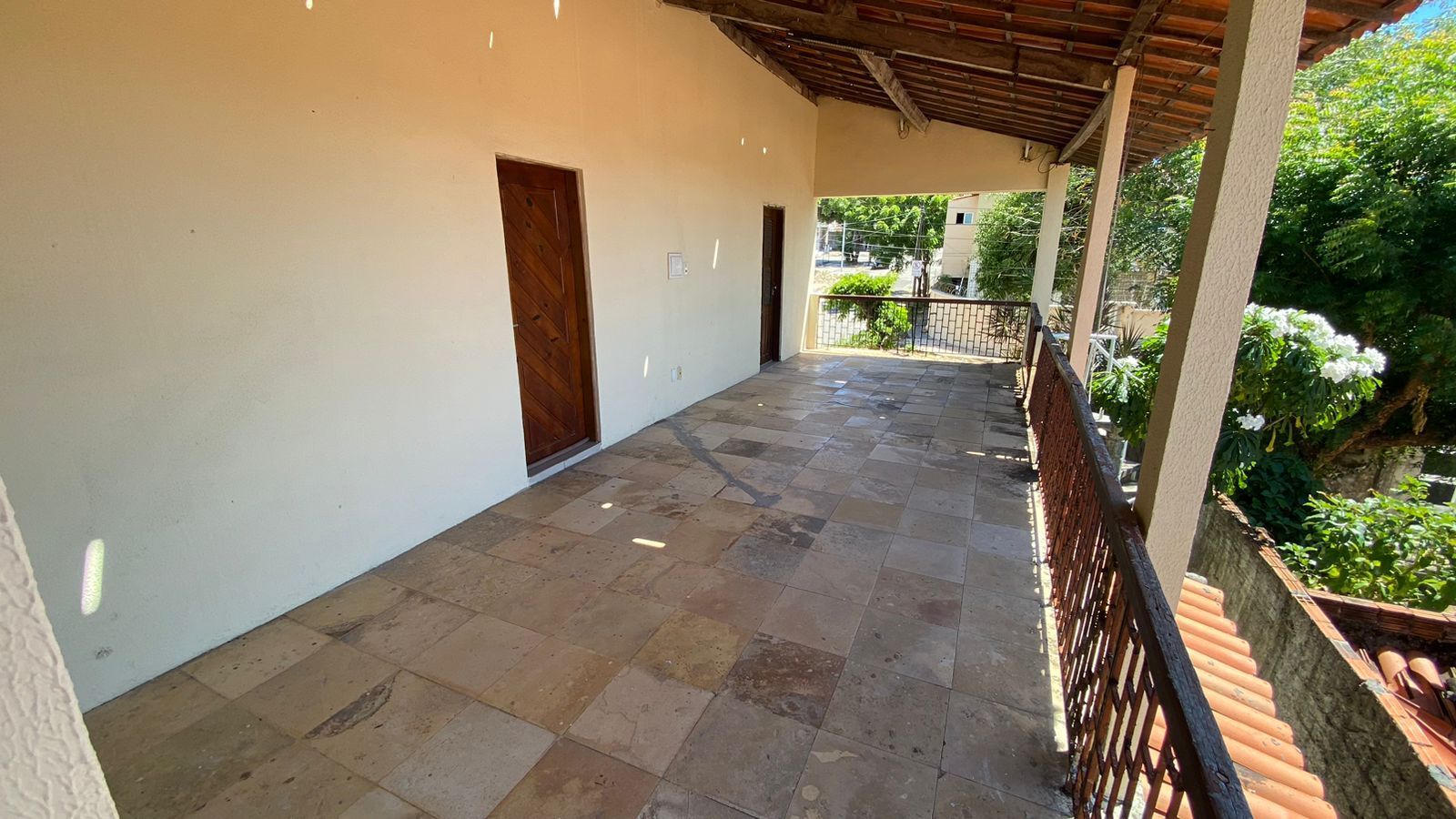 Casa à venda com 3 quartos, 250m² - Foto 43