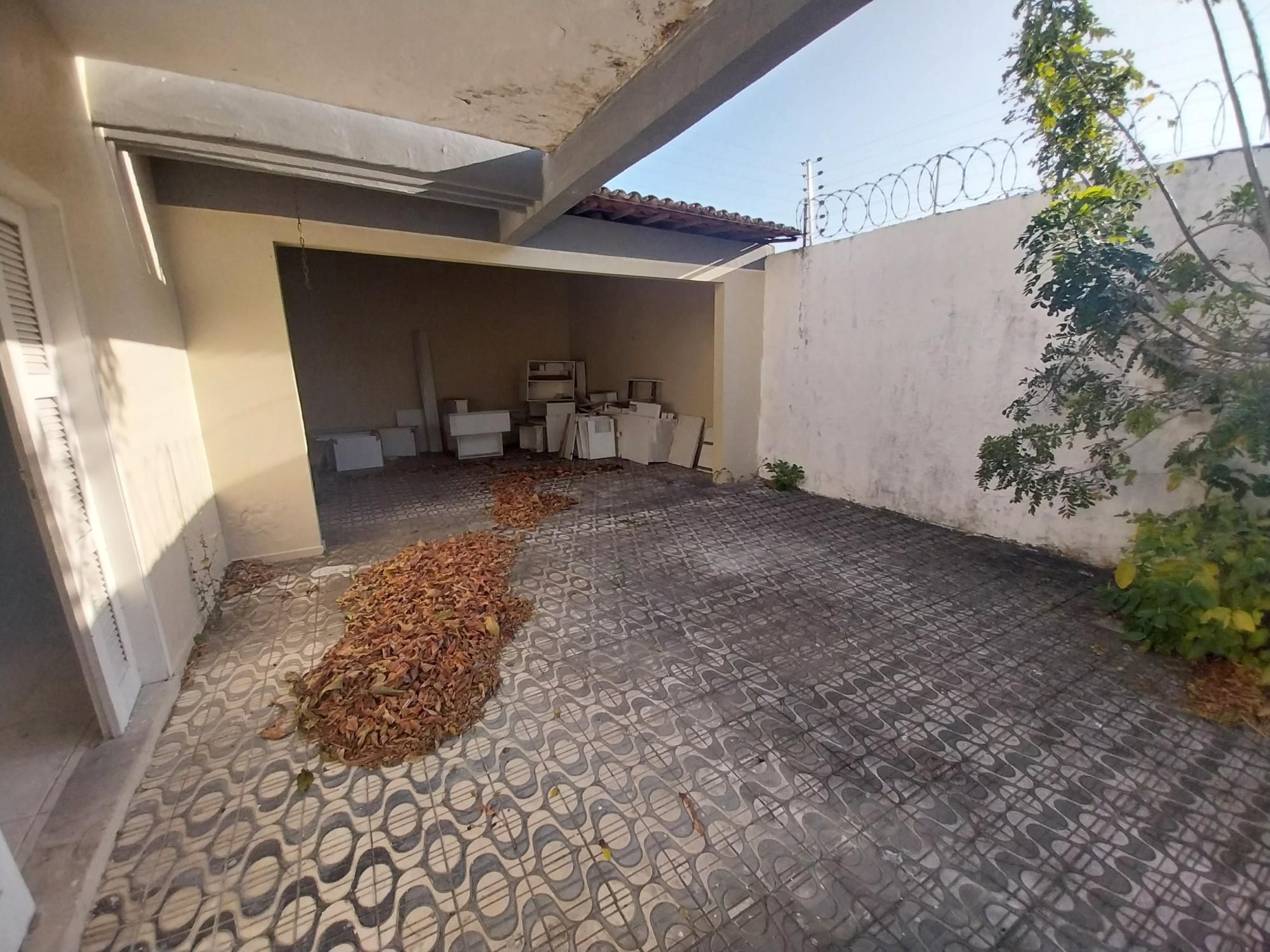 Casa à venda com 4 quartos, 400m² - Foto 8