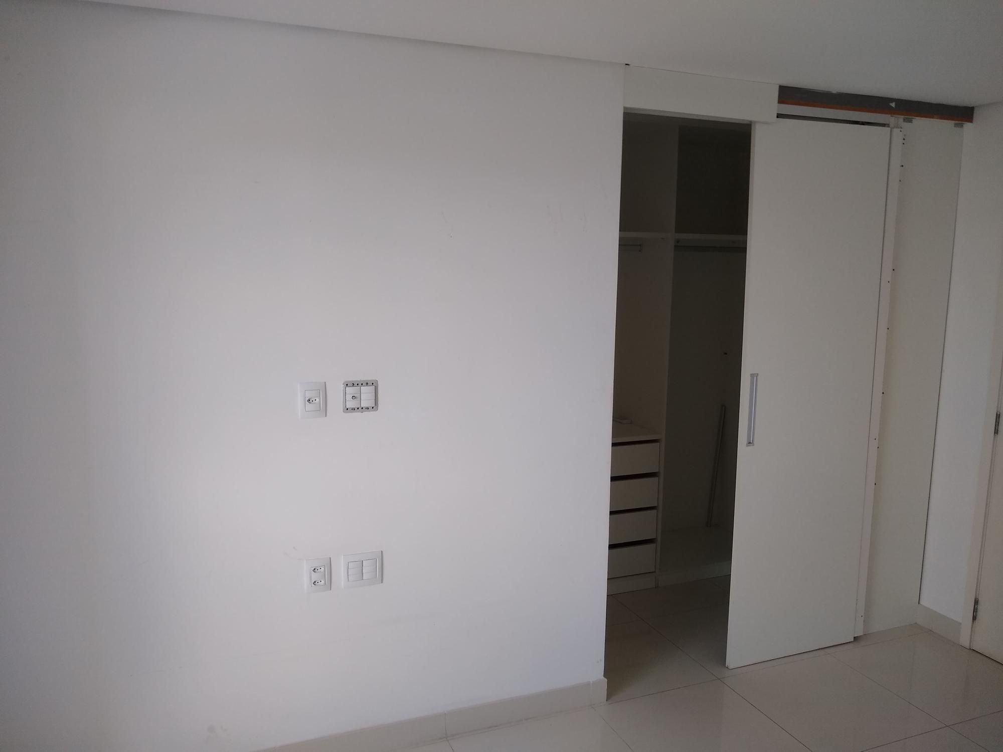 Apartamento à venda com 4 quartos, 248m² - Foto 32