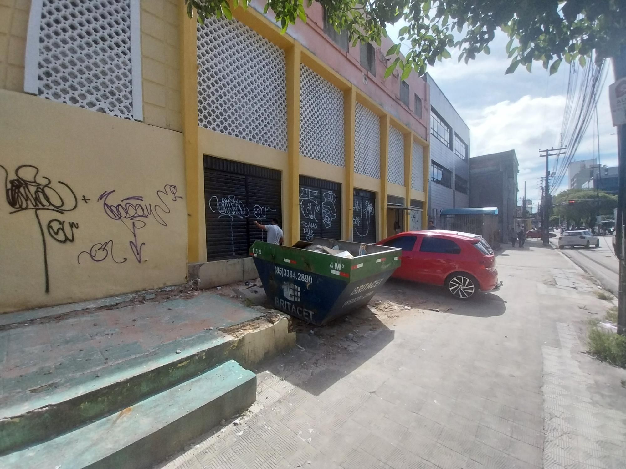 Loja-Salão para alugar com 1 quarto, 15m² - Foto 2