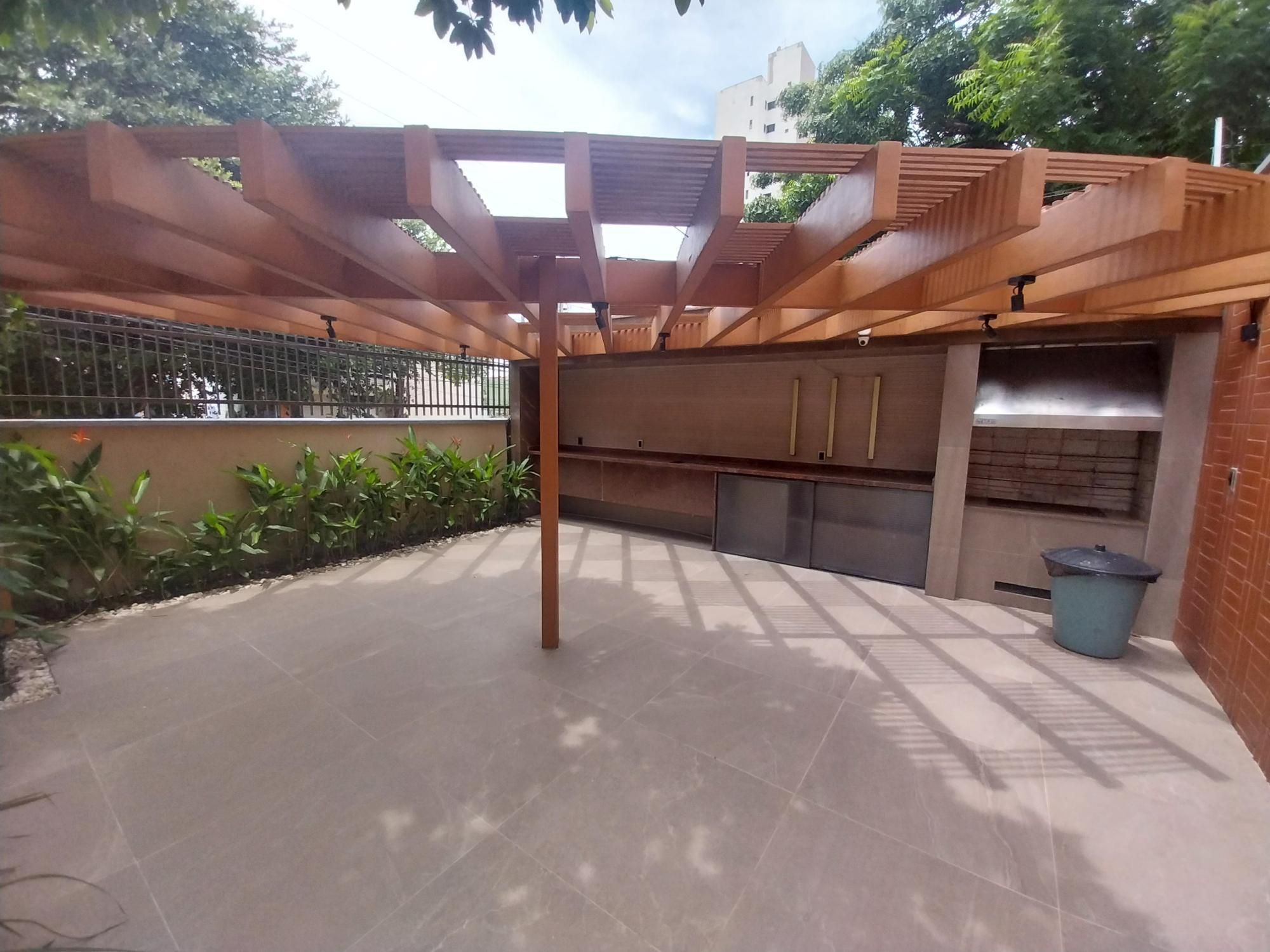 Apartamento para alugar com 4 quartos, 132m² - Foto 8