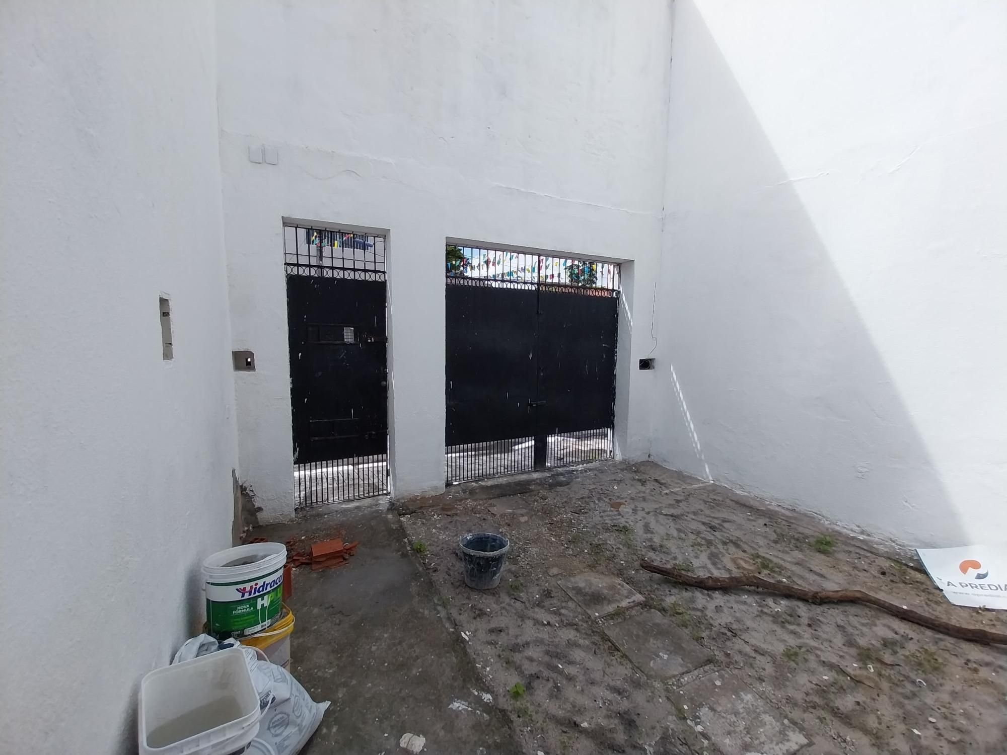 Casa para alugar com 4 quartos, 250m² - Foto 5