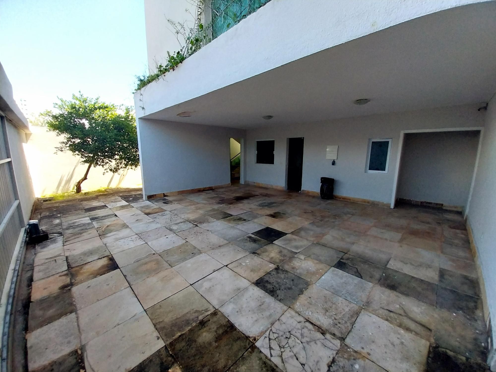 (CA2418) Excelente casa medindo 518m² localizada no Papicu