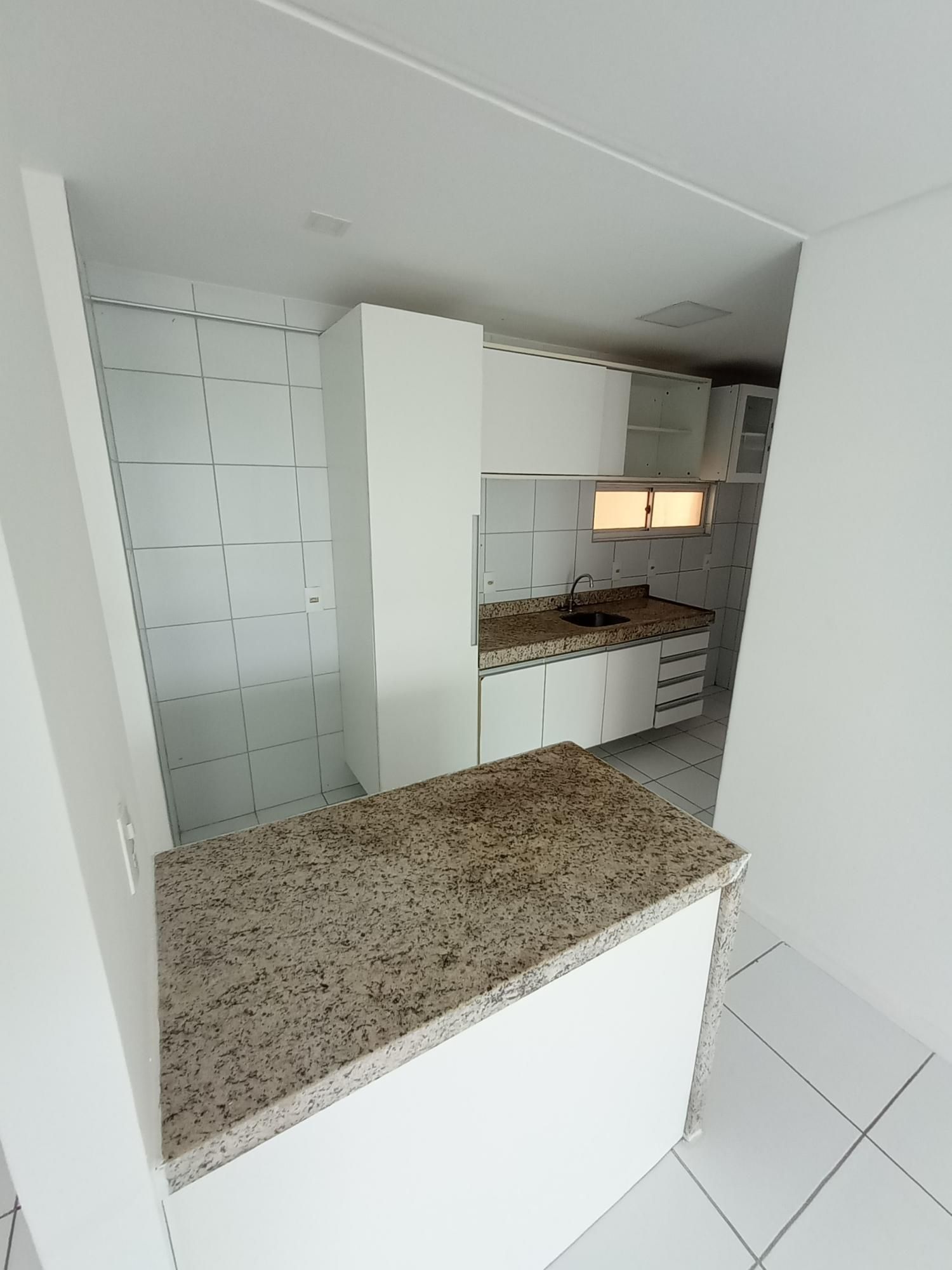 Apartamento à venda com 3 quartos, 81m² - Foto 21