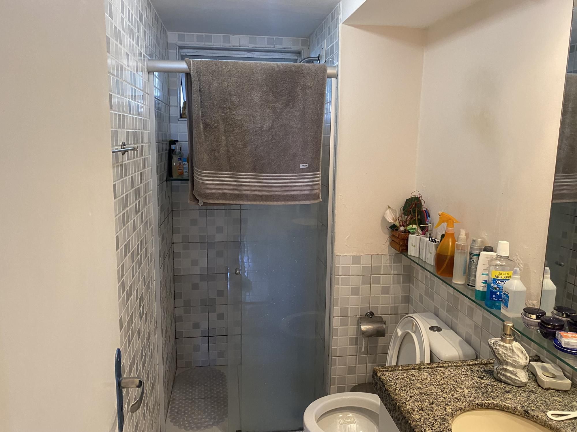 Apartamento à venda com 3 quartos, 75m² - Foto 19