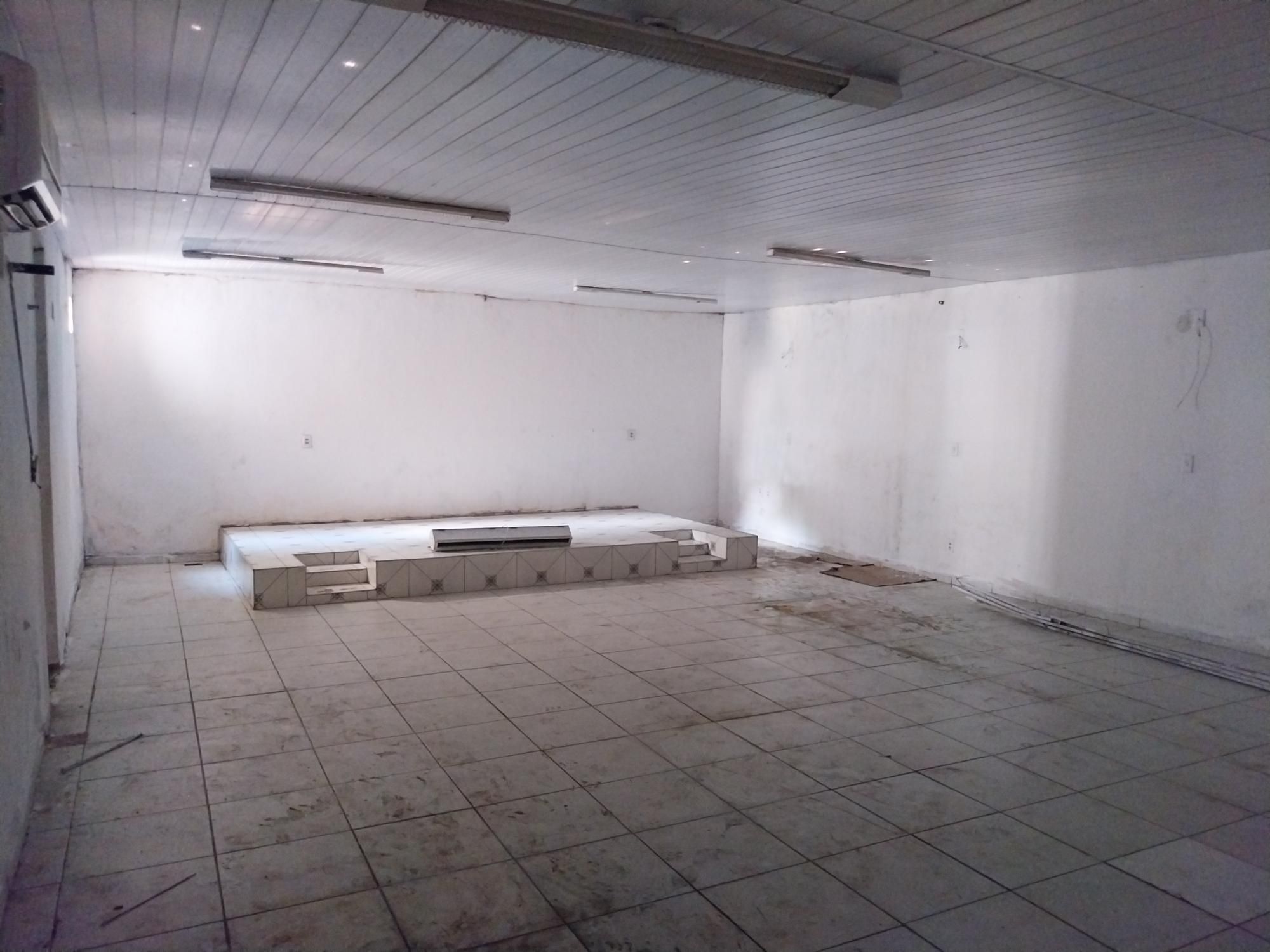 Loja-Salão, 200 m² - Foto 12