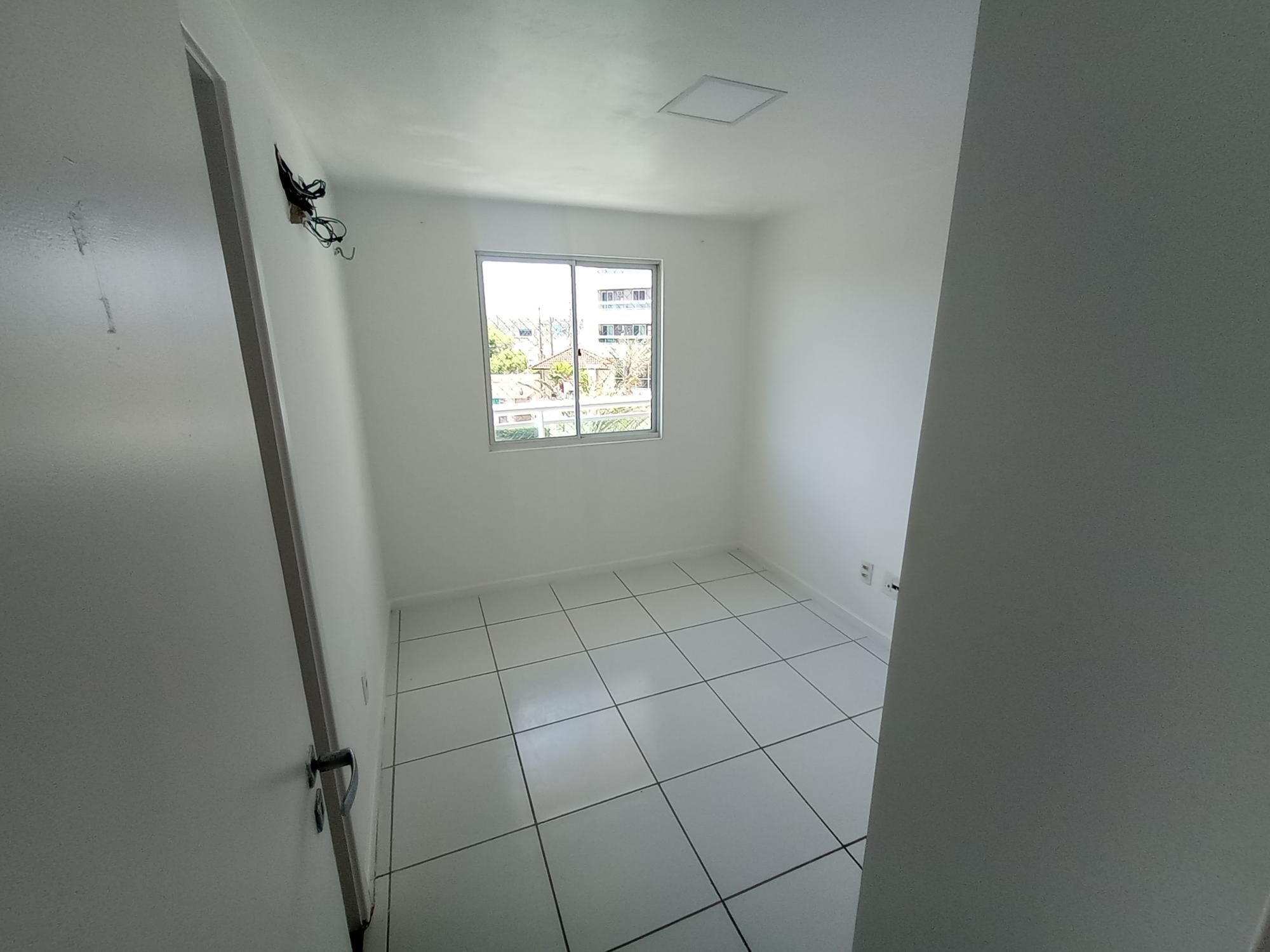 Apartamento à venda com 3 quartos, 81m² - Foto 35