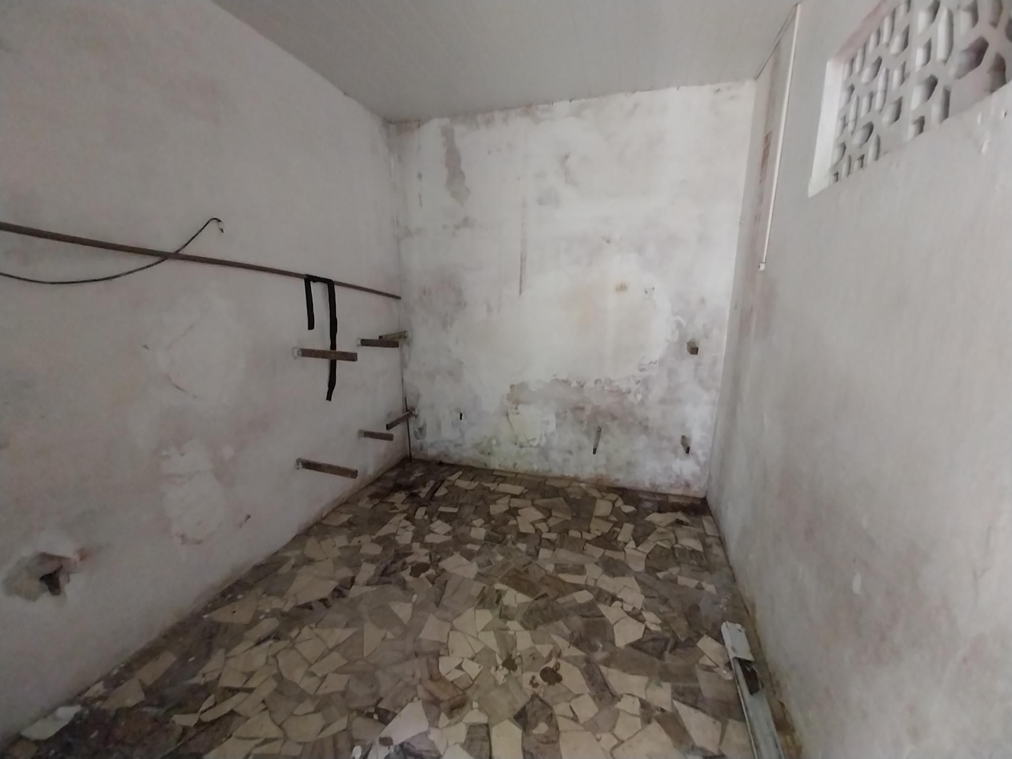 Casa à venda com 7 quartos, 256m² - Foto 50