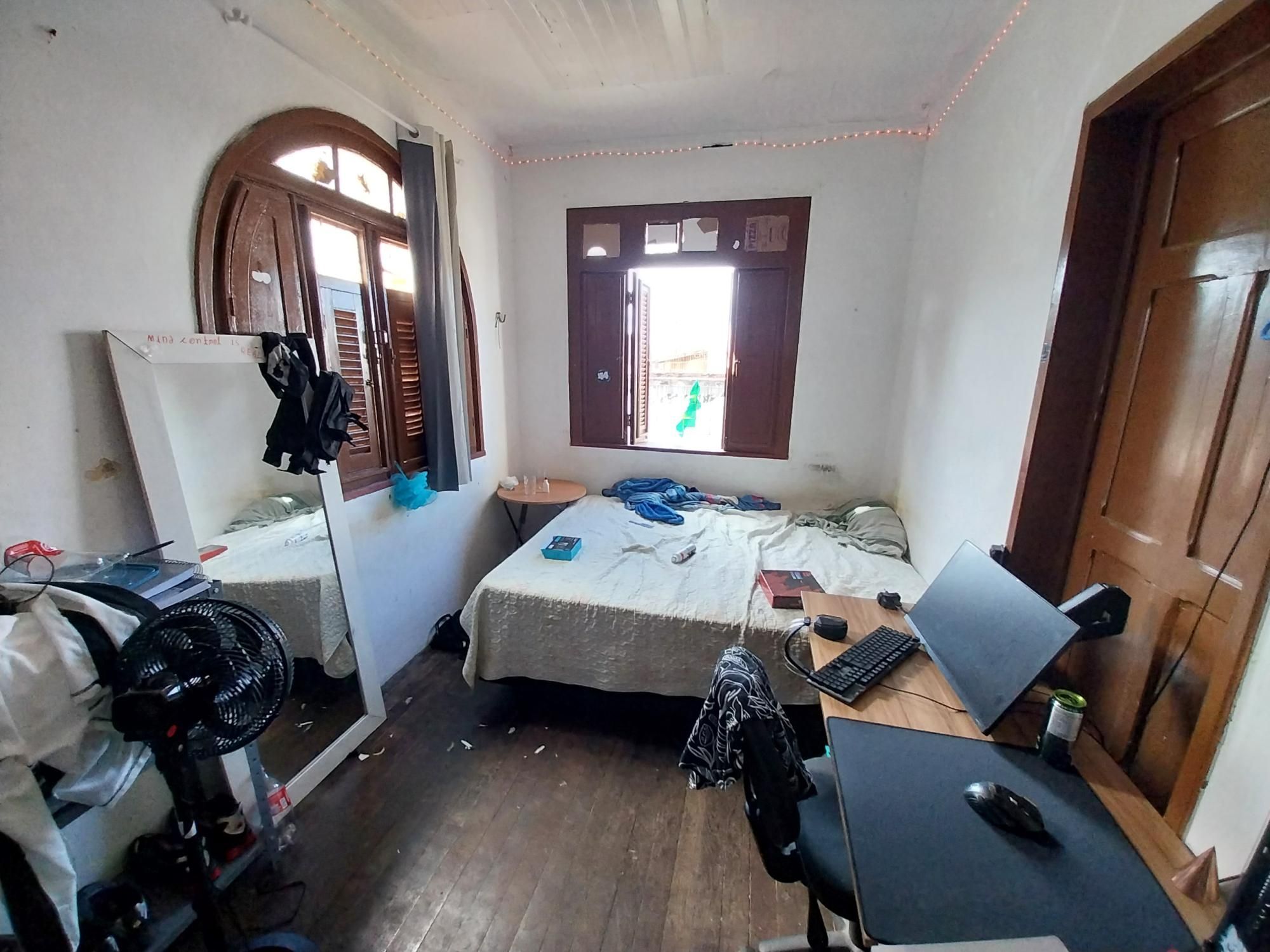 Casa à venda com 7 quartos, 256m² - Foto 37